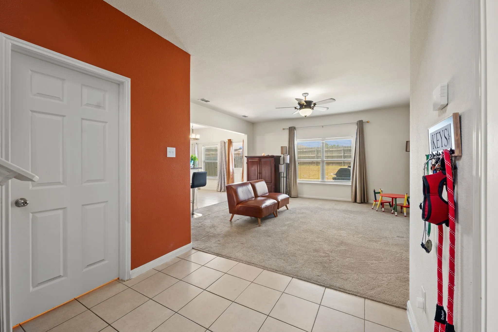 Single Family Residence For Sale in Kaufman County , 2101 Gardenia Drive, Forney, Texas 75126, 4 Bedroom, 3 Bathroom, 2 Garage spaces, 2,285 Sqft, built in 2013, mls#21369343, Real Estate Agent in Forney, Homes For Sale in Kaufman county, Homes For Sale in Forney, Realtor in Forney Texas, Real Estate Brokerage Independent Realty Texas, Luminita Cordes Realtor