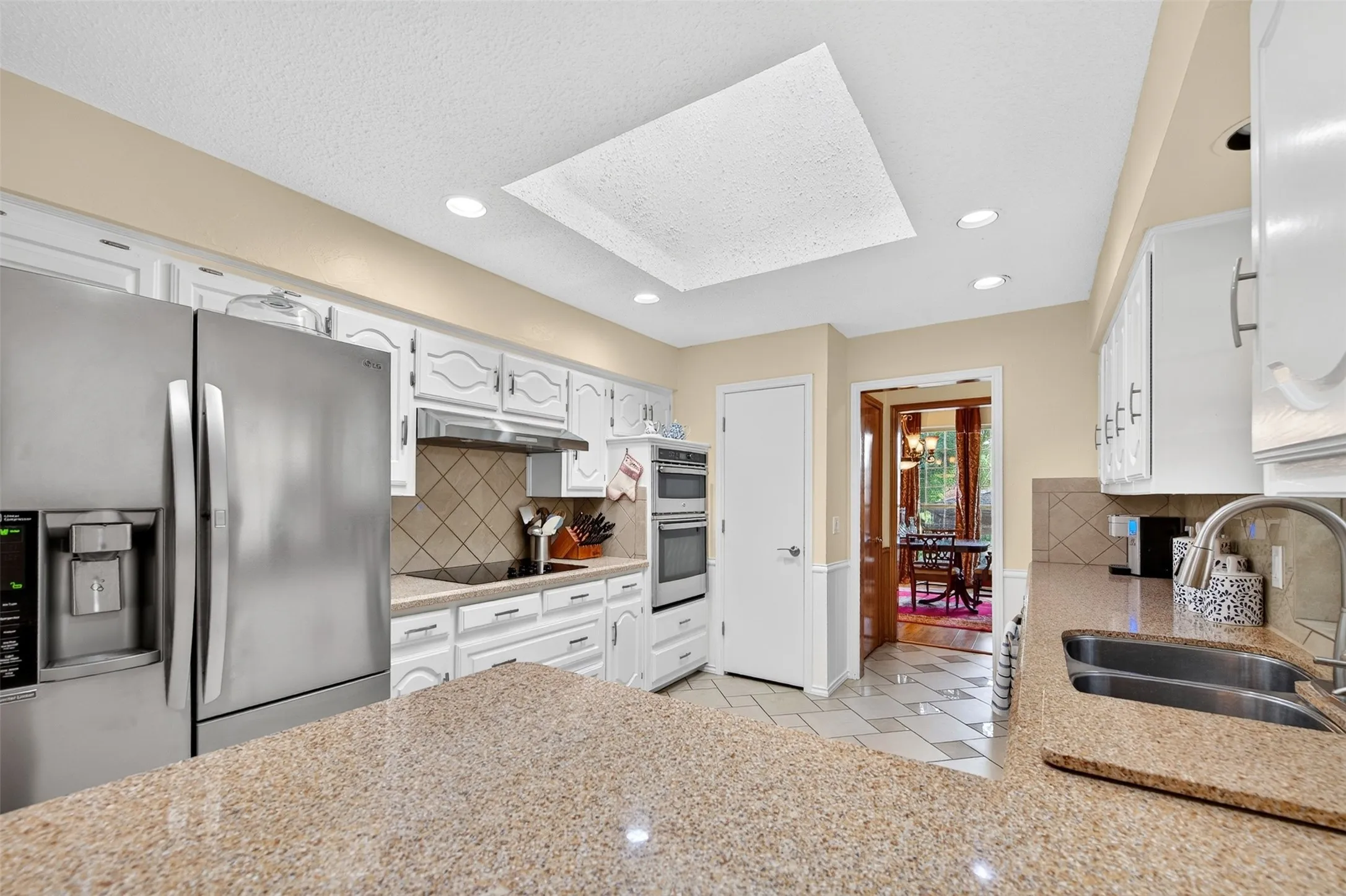 Single Family Residence For Sale in Collin County , 1713 Alameda Court, Plano, Texas 75074, 4 Bedroom, 3 Bathroom, 2 Garage spaces, 2,471 Sqft, built in 1978, mls#21370458, Real Estate Agent in Plano, Homes For Sale in Collin county, Homes For Sale in Plano, Realtor in Plano Texas, Real Estate Brokerage Independent Realty Texas, Luminita Cordes Realtor