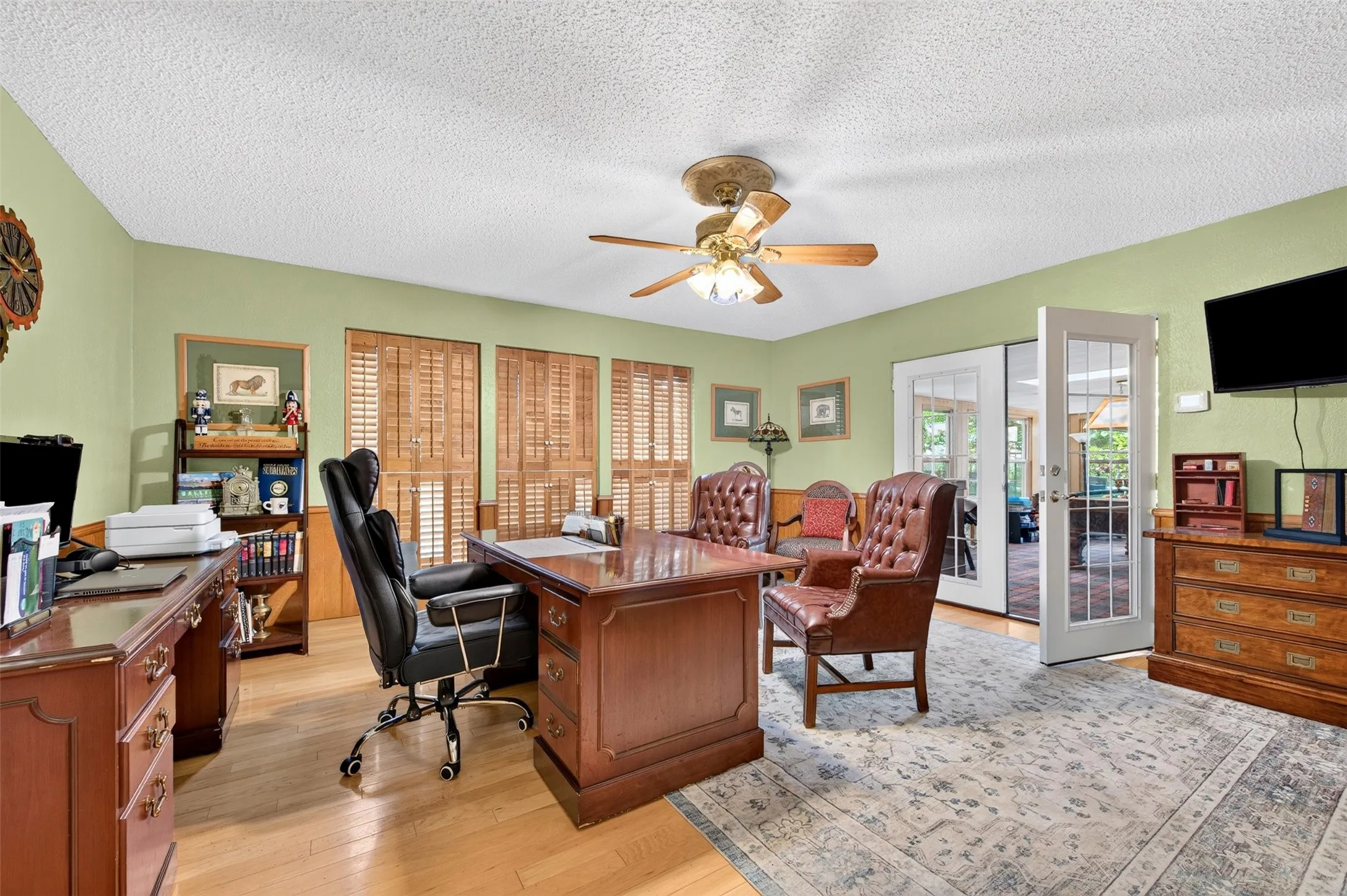 Single Family Residence For Sale in Collin County , 1713 Alameda Court, Plano, Texas 75074, 4 Bedroom, 3 Bathroom, 2 Garage spaces, 2,471 Sqft, built in 1978, mls#21370458, Real Estate Agent in Plano, Homes For Sale in Collin county, Homes For Sale in Plano, Realtor in Plano Texas, Real Estate Brokerage Independent Realty Texas, Luminita Cordes Realtor