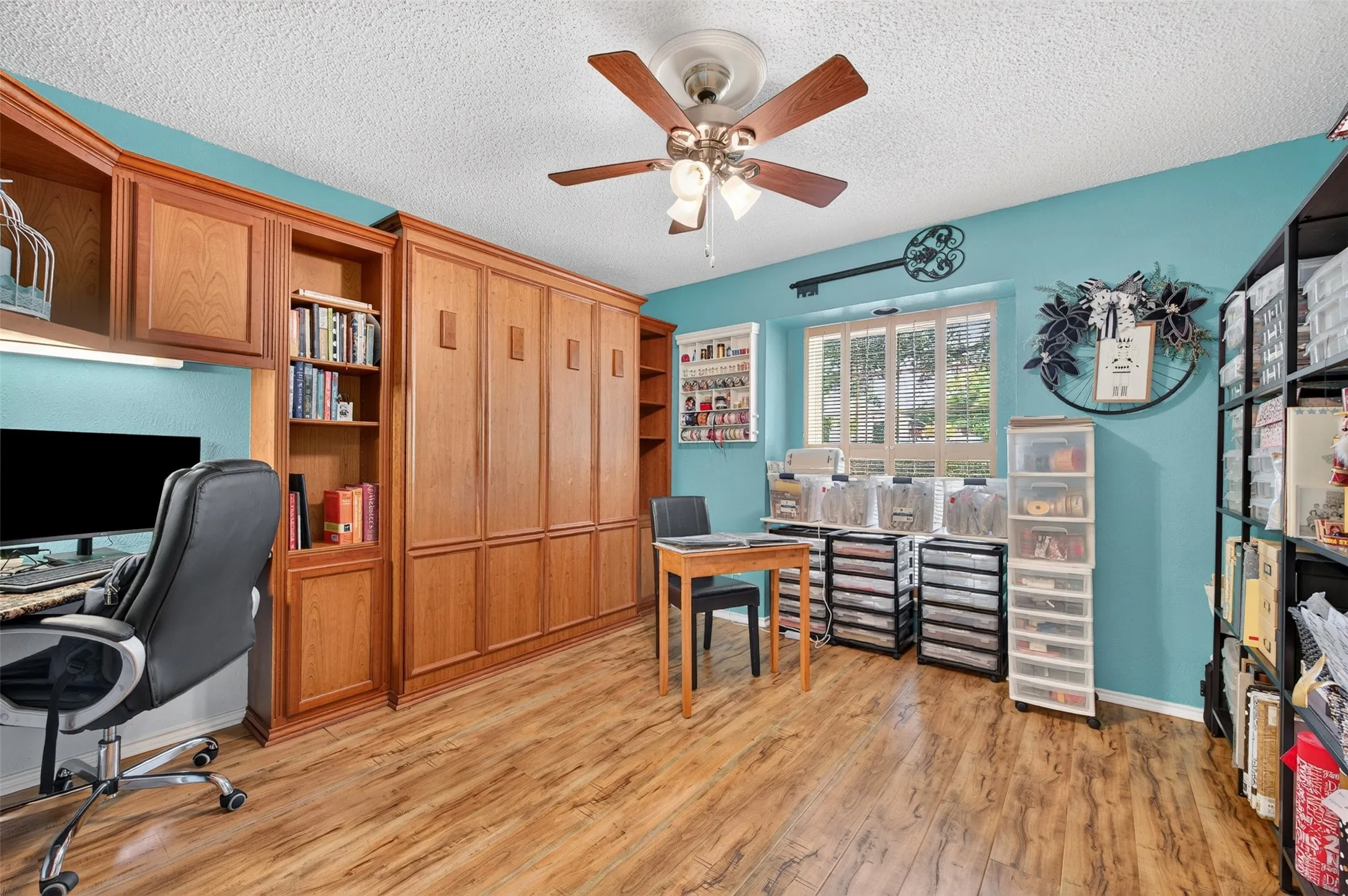 Single Family Residence For Sale in Collin County , 1713 Alameda Court, Plano, Texas 75074, 4 Bedroom, 3 Bathroom, 2 Garage spaces, 2,471 Sqft, built in 1978, mls#21370458, Real Estate Agent in Plano, Homes For Sale in Collin county, Homes For Sale in Plano, Realtor in Plano Texas, Real Estate Brokerage Independent Realty Texas, Luminita Cordes Realtor