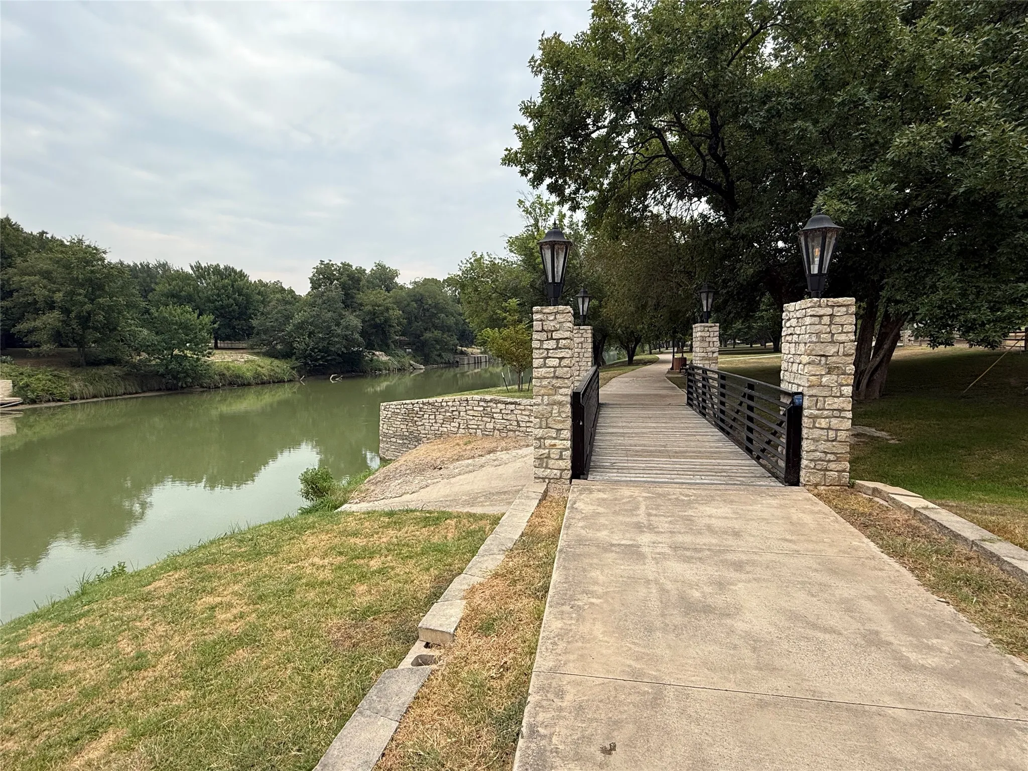 Improved Land For Sale in Somervell County , 125 Dove Meadow Lane, Glen Rose, Texas 76043, 0, 0, Garage spaces, 0 Sqft, built in 0, mls#21370381, Real Estate Agent in Glen Rose, Homes For Sale in Somervell county, Homes For Sale in Glen Rose, Realtor in Glen Rose Texas, Real Estate Brokerage Independent Realty Texas, Luminita Cordes Realtor