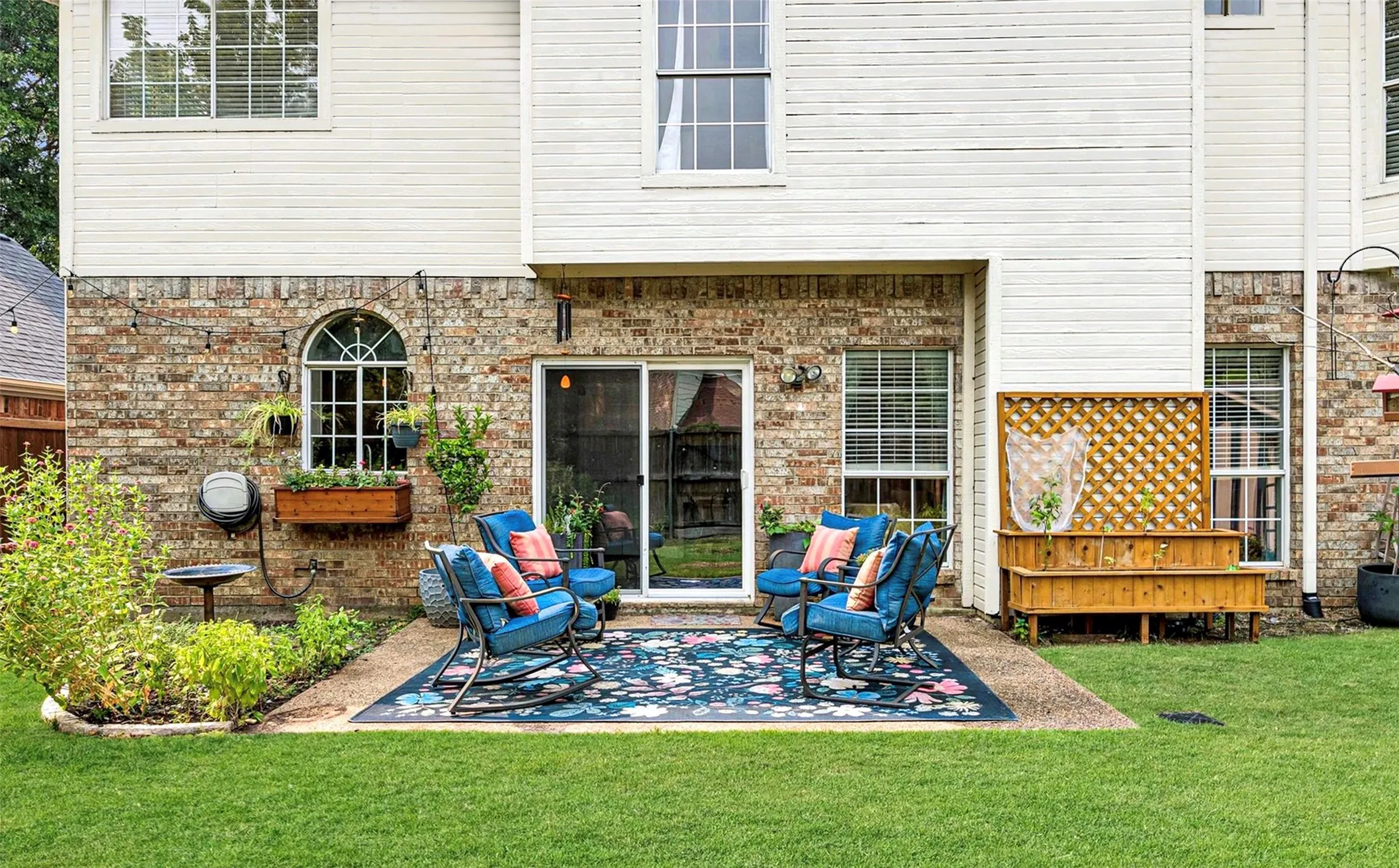Single Family Residence For Sale in Collin County , 5410 Mill Run Drive, Mc Kinney, Texas 75072, 4 Bedroom, 3 Bathroom, 2 Garage spaces, 2,305 Sqft, built in 1990, mls#21364697, Real Estate Agent in Mc Kinney, Homes For Sale in Collin county, Homes For Sale in Mc Kinney, Realtor in Mc Kinney Texas, Real Estate Brokerage Independent Realty Texas, Luminita Cordes Realtor