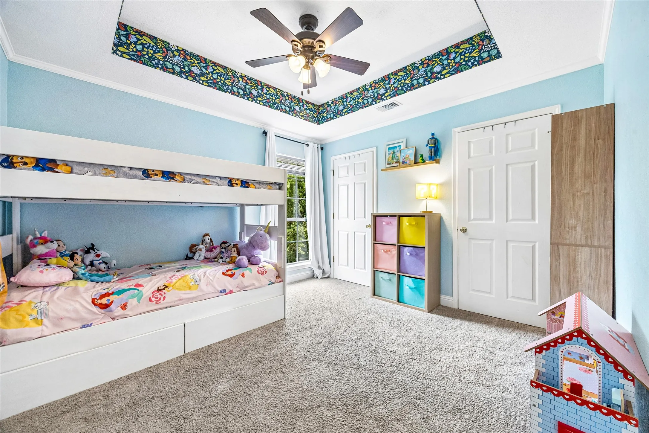 Single Family Residence For Sale in Collin County , 5410 Mill Run Drive, Mc Kinney, Texas 75072, 4 Bedroom, 3 Bathroom, 2 Garage spaces, 2,305 Sqft, built in 1990, mls#21364697, Real Estate Agent in Mc Kinney, Homes For Sale in Collin county, Homes For Sale in Mc Kinney, Realtor in Mc Kinney Texas, Real Estate Brokerage Independent Realty Texas, Luminita Cordes Realtor