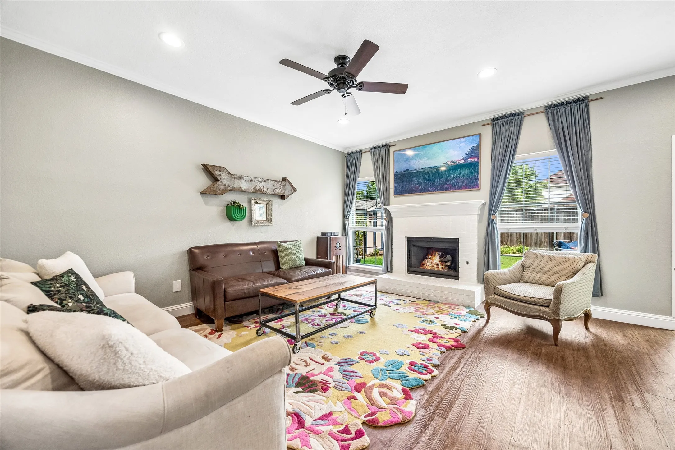 Single Family Residence For Sale in Collin County , 5410 Mill Run Drive, Mc Kinney, Texas 75072, 4 Bedroom, 3 Bathroom, 2 Garage spaces, 2,305 Sqft, built in 1990, mls#21364697, Real Estate Agent in Mc Kinney, Homes For Sale in Collin county, Homes For Sale in Mc Kinney, Realtor in Mc Kinney Texas, Real Estate Brokerage Independent Realty Texas, Luminita Cordes Realtor