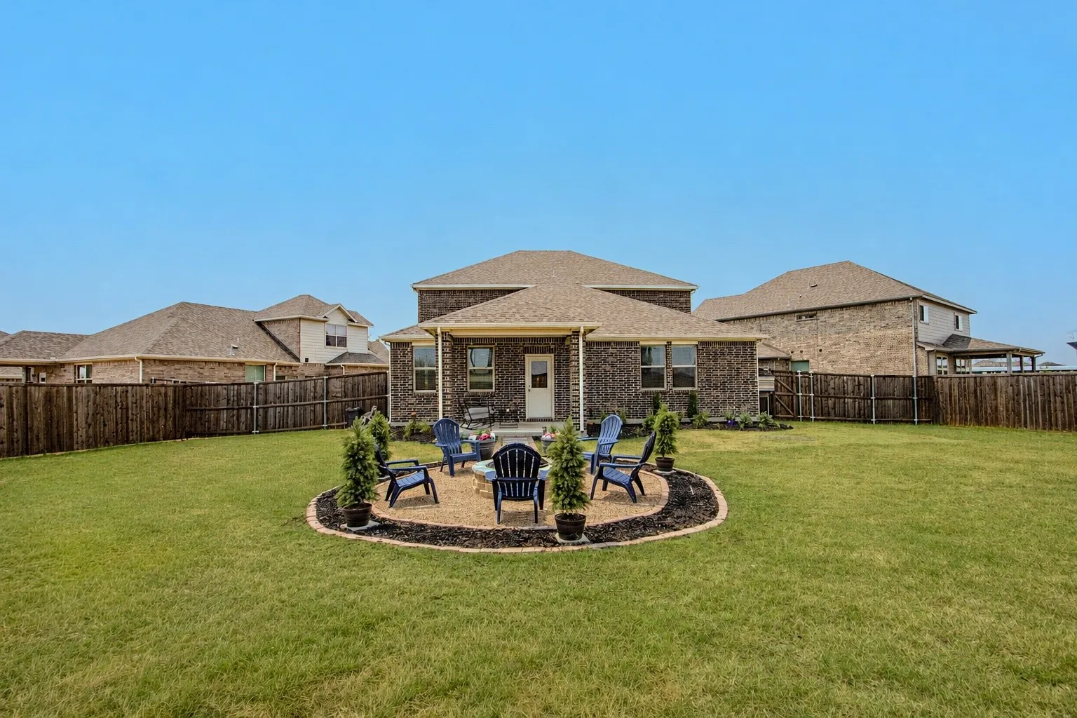 Single Family Residence For Sale in Denton County , 3020 Prairie Trail Avenue, Aubrey, Texas 76227, 4 Bedroom, 4 Bathroom, 2 Garage spaces, 3,484 Sqft, built in 2020, mls#21367537, Real Estate Agent in Aubrey, Homes For Sale in Denton county, Homes For Sale in Aubrey, Realtor in Aubrey Texas, Real Estate Brokerage Independent Realty Texas, Luminita Cordes Realtor