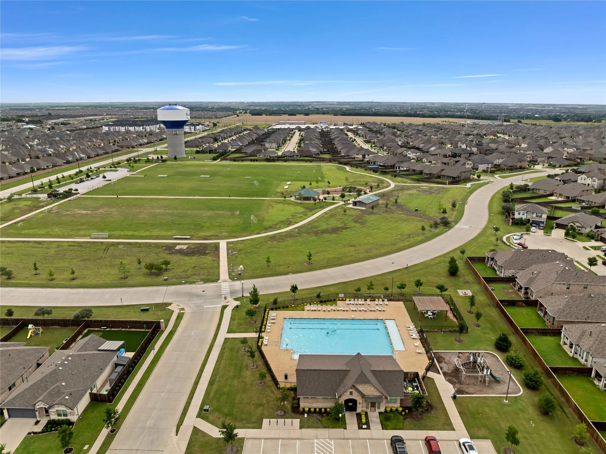 Single Family Residence For Sale in Denton County , 3020 Prairie Trail Avenue, Aubrey, Texas 76227, 4 Bedroom, 4 Bathroom, 2 Garage spaces, 3,484 Sqft, built in 2020, mls#21367537, Real Estate Agent in Aubrey, Homes For Sale in Denton county, Homes For Sale in Aubrey, Realtor in Aubrey Texas, Real Estate Brokerage Independent Realty Texas, Luminita Cordes Realtor