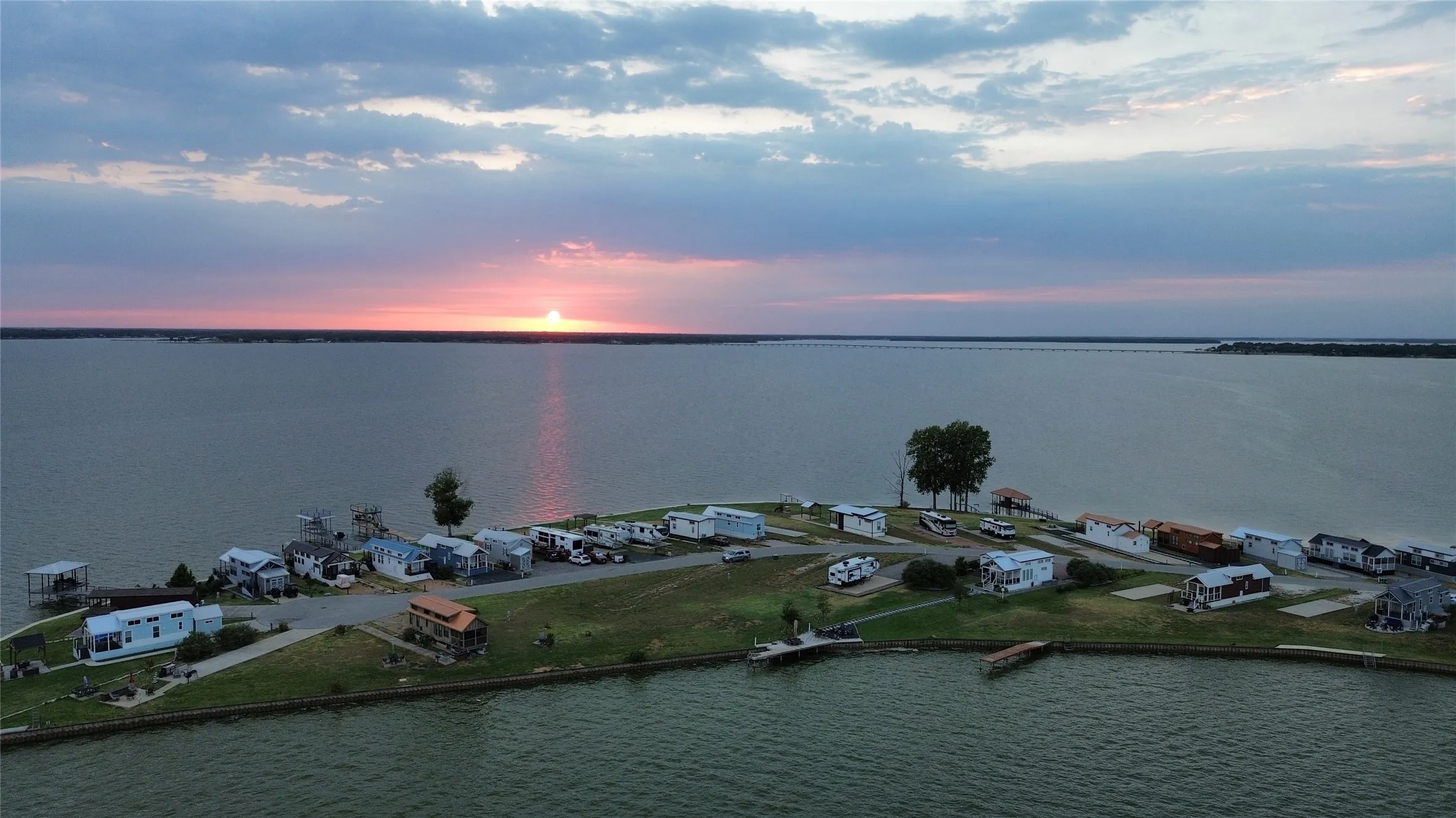 Unimproved Land For Sale in Navarro County , 6447 Peninsula Road, Kerens, Texas 75144, 0, 0, Garage spaces, 0 Sqft, built in 0, mls#21370831, Real Estate Agent in Kerens, Homes For Sale in Navarro county, Homes For Sale in Kerens, Realtor in Kerens Texas, Real Estate Brokerage Independent Realty Texas, Luminita Cordes Realtor