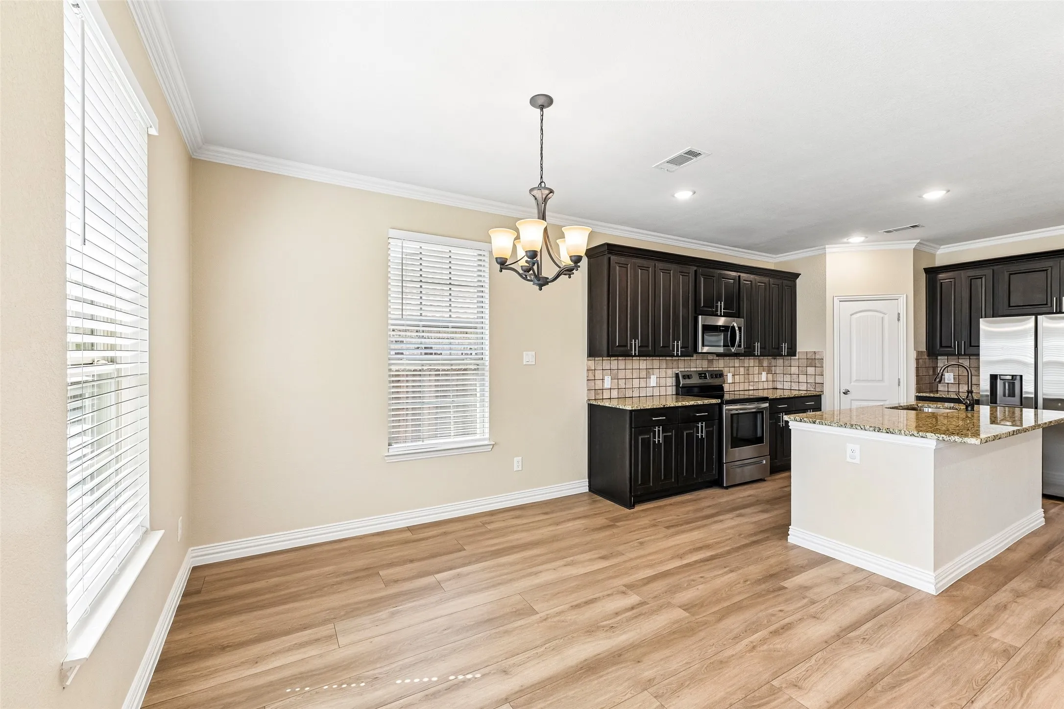 Single Family Residence For Sale in Dallas County , 1918 Avenue D, Grand Prairie, Texas 75051, 4 Bedroom, 3 Bathroom, 2 Garage spaces, 2,095 Sqft, built in 2020, mls#21369663, Real Estate Agent in Grand Prairie, Homes For Sale in Dallas county, Homes For Sale in Grand Prairie, Realtor in Grand Prairie Texas, Real Estate Brokerage Independent Realty Texas, Luminita Cordes Realtor