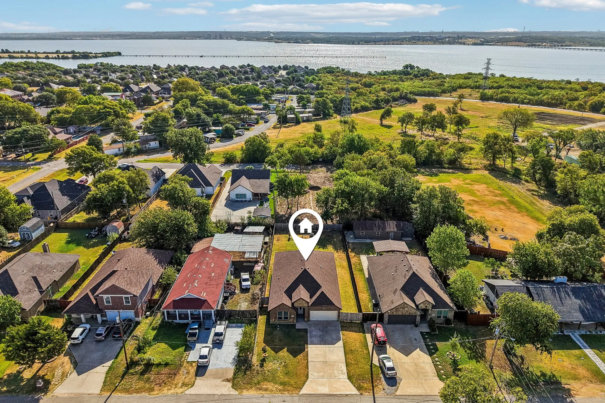 Single Family Residence For Sale in Dallas County , 1918 Avenue D, Grand Prairie, Texas 75051, 4 Bedroom, 3 Bathroom, 2 Garage spaces, 2,095 Sqft, built in 2020, mls#21369663, Real Estate Agent in Grand Prairie, Homes For Sale in Dallas county, Homes For Sale in Grand Prairie, Realtor in Grand Prairie Texas, Real Estate Brokerage Independent Realty Texas, Luminita Cordes Realtor