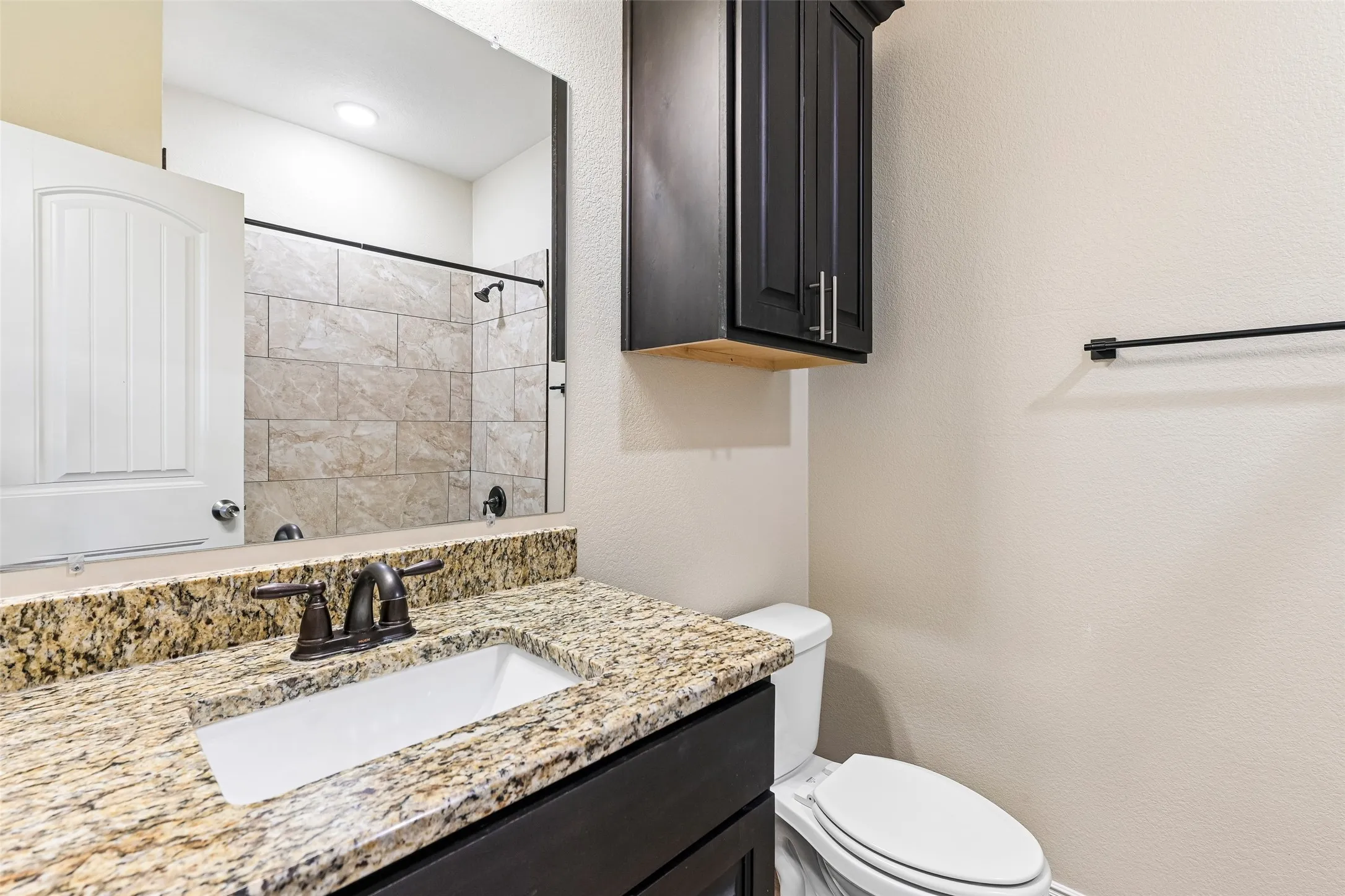 Single Family Residence For Sale in Dallas County , 1918 Avenue D, Grand Prairie, Texas 75051, 4 Bedroom, 3 Bathroom, 2 Garage spaces, 2,095 Sqft, built in 2020, mls#21369663, Real Estate Agent in Grand Prairie, Homes For Sale in Dallas county, Homes For Sale in Grand Prairie, Realtor in Grand Prairie Texas, Real Estate Brokerage Independent Realty Texas, Luminita Cordes Realtor