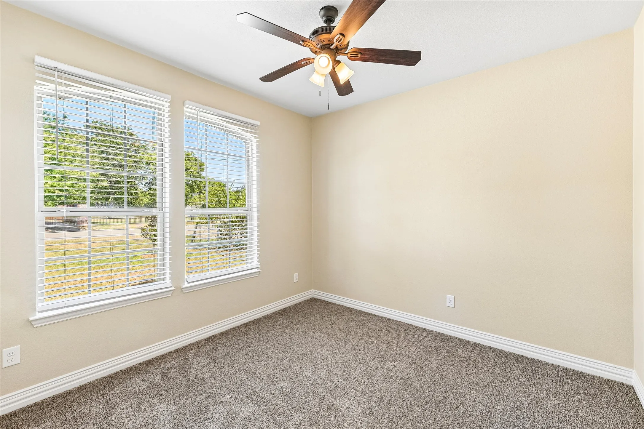 Single Family Residence For Sale in Dallas County , 1918 Avenue D, Grand Prairie, Texas 75051, 4 Bedroom, 3 Bathroom, 2 Garage spaces, 2,095 Sqft, built in 2020, mls#21369663, Real Estate Agent in Grand Prairie, Homes For Sale in Dallas county, Homes For Sale in Grand Prairie, Realtor in Grand Prairie Texas, Real Estate Brokerage Independent Realty Texas, Luminita Cordes Realtor