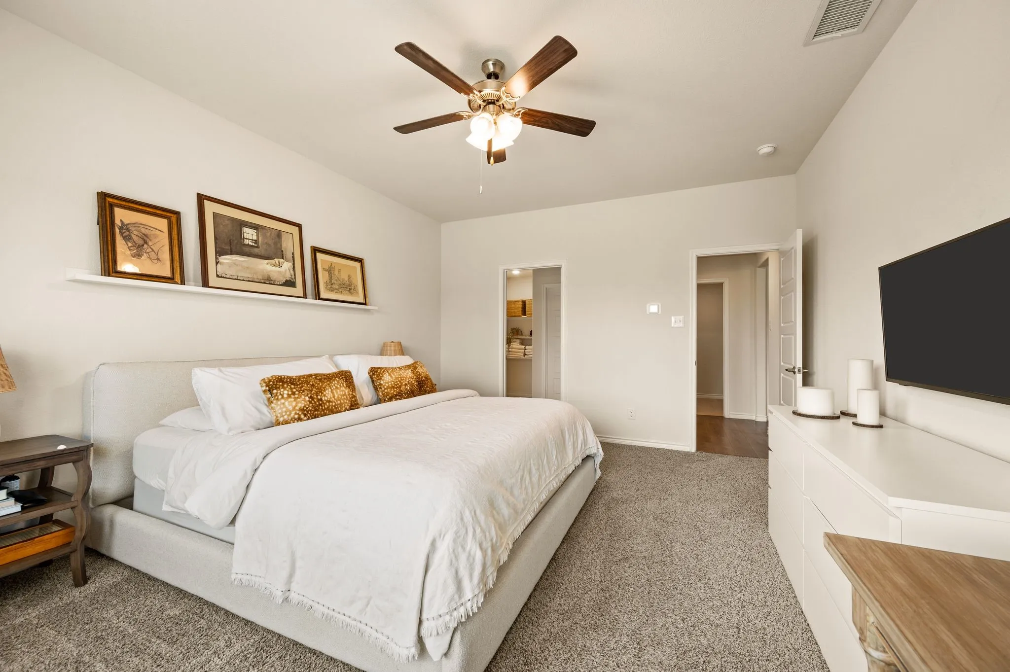 Single Family Residence For Sale in Rockwall County , 316 Duke Court, Fate, Texas 75189, 4 Bedroom, 2 Bathroom, 2 Garage spaces, 1,856 Sqft, built in 2022, mls#21369833, Real Estate Agent in Fate, Homes For Sale in Rockwall county, Homes For Sale in Fate, Realtor in Fate Texas, Real Estate Brokerage Independent Realty Texas, Luminita Cordes Realtor