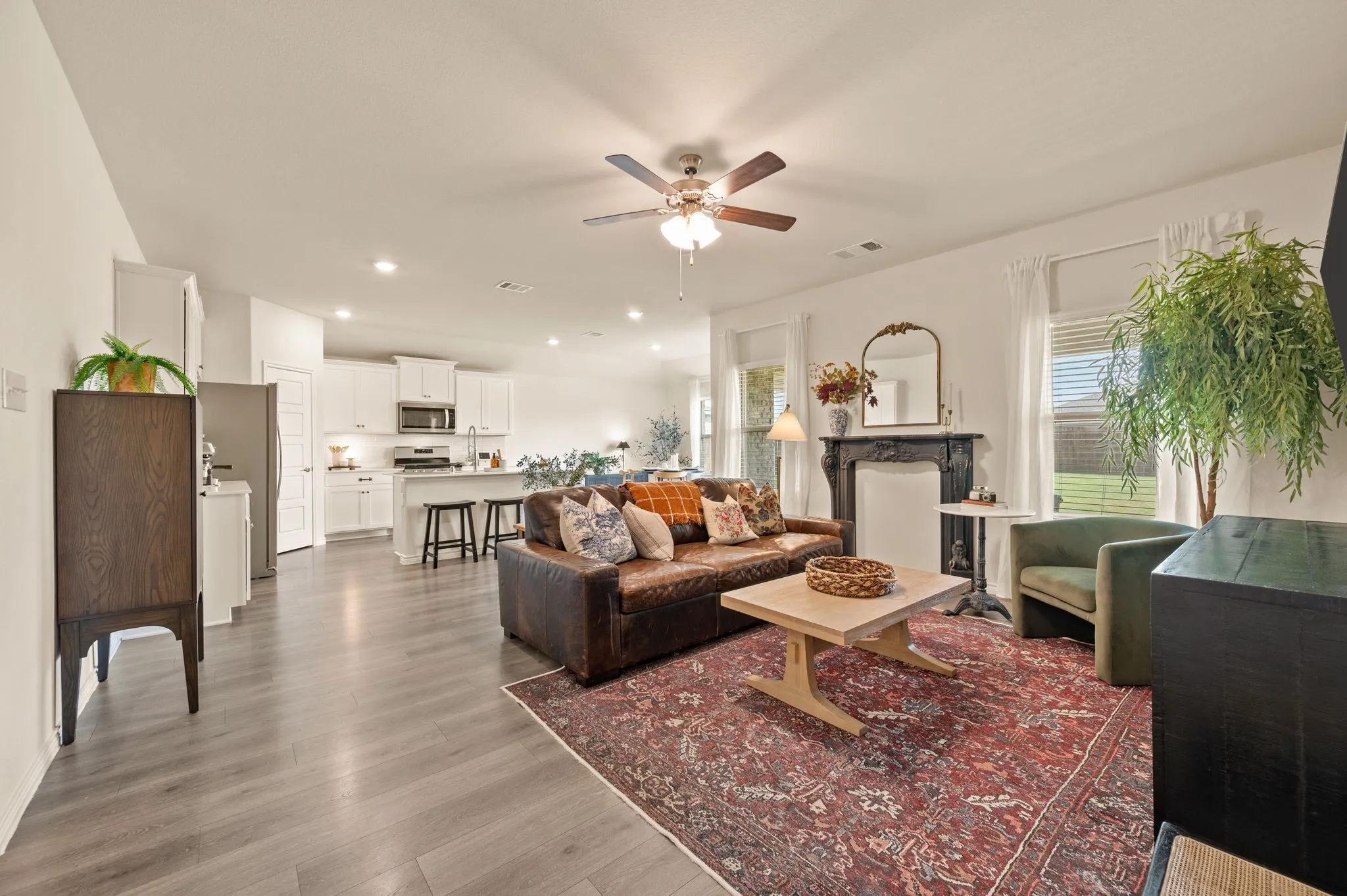 Single Family Residence For Sale in Rockwall County , 316 Duke Court, Fate, Texas 75189, 4 Bedroom, 2 Bathroom, 2 Garage spaces, 1,856 Sqft, built in 2022, mls#21369833, Real Estate Agent in Fate, Homes For Sale in Rockwall county, Homes For Sale in Fate, Realtor in Fate Texas, Real Estate Brokerage Independent Realty Texas, Luminita Cordes Realtor