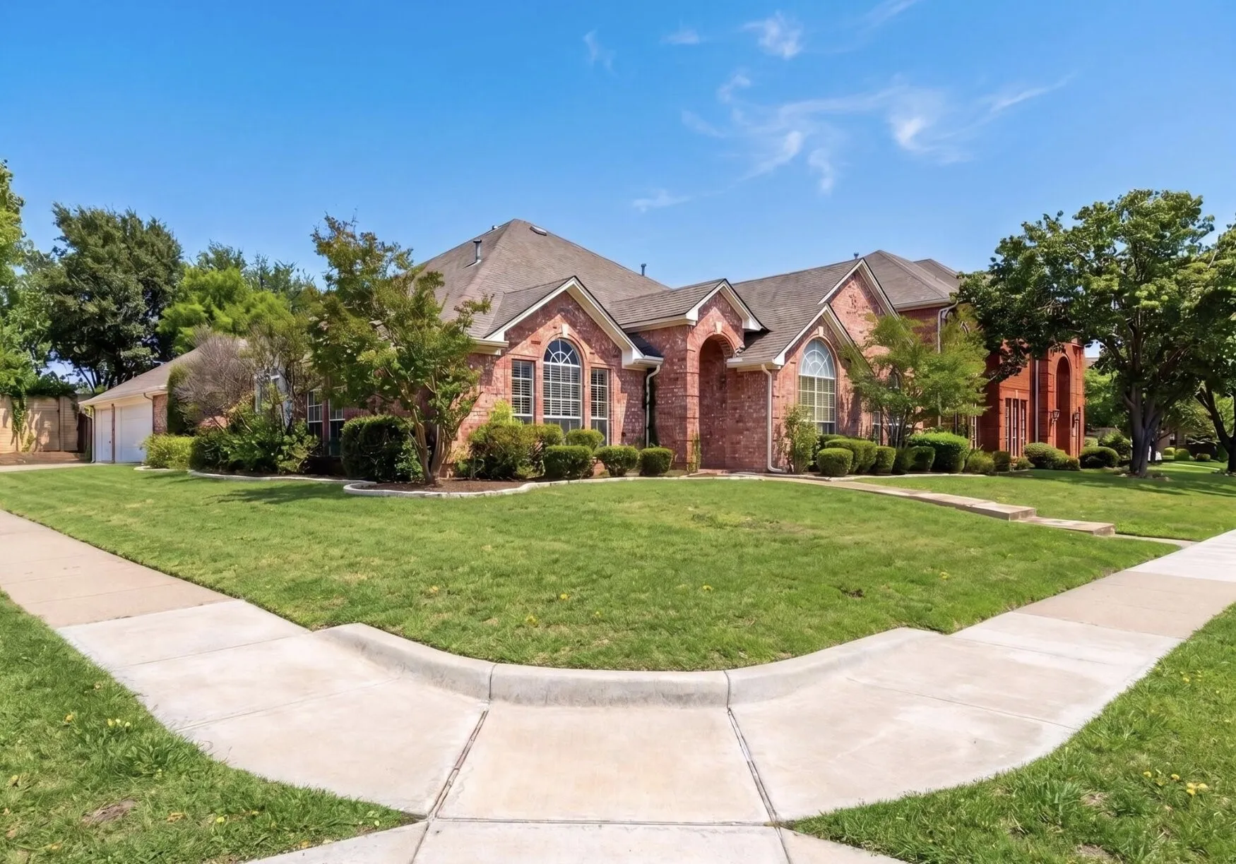 Desirable corner lot