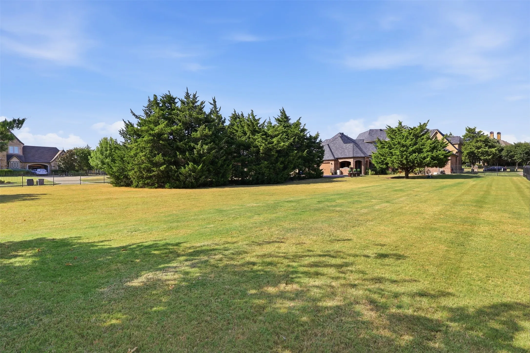 1 Acre Corner Lot 1110 Newkirk Court Kingsbridge  Rockwall County