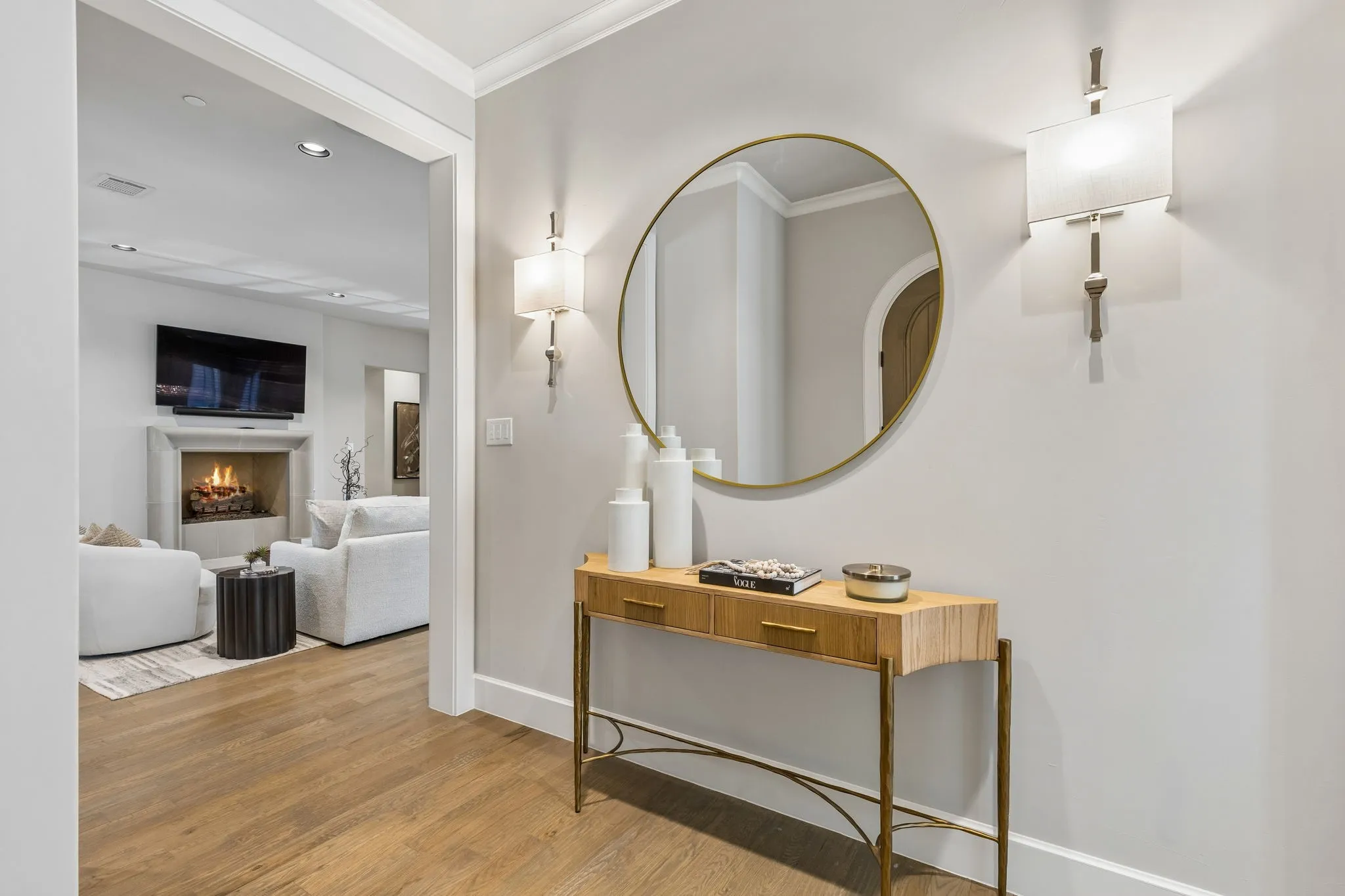 Single Family Residence For Sale in Tarrant County , 9 Catalonia Drive, Westlake, Texas 76262, 3 Bedroom, 4 Bathroom, 2 Garage spaces, 2,850 Sqft, built in 2019, mls#21365224, Real Estate Agent in Westlake, Homes For Sale in Tarrant county, Homes For Sale in Westlake, Realtor in Westlake Texas, Real Estate Brokerage Independent Realty Texas, Luminita Cordes Realtor