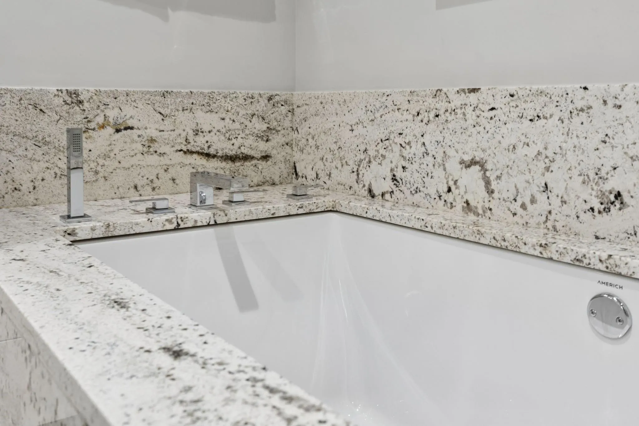 Single Family Residence For Sale in Tarrant County , 9 Catalonia Drive, Westlake, Texas 76262, 3 Bedroom, 4 Bathroom, 2 Garage spaces, 2,850 Sqft, built in 2019, mls#21365224, Real Estate Agent in Westlake, Homes For Sale in Tarrant county, Homes For Sale in Westlake, Realtor in Westlake Texas, Real Estate Brokerage Independent Realty Texas, Luminita Cordes Realtor