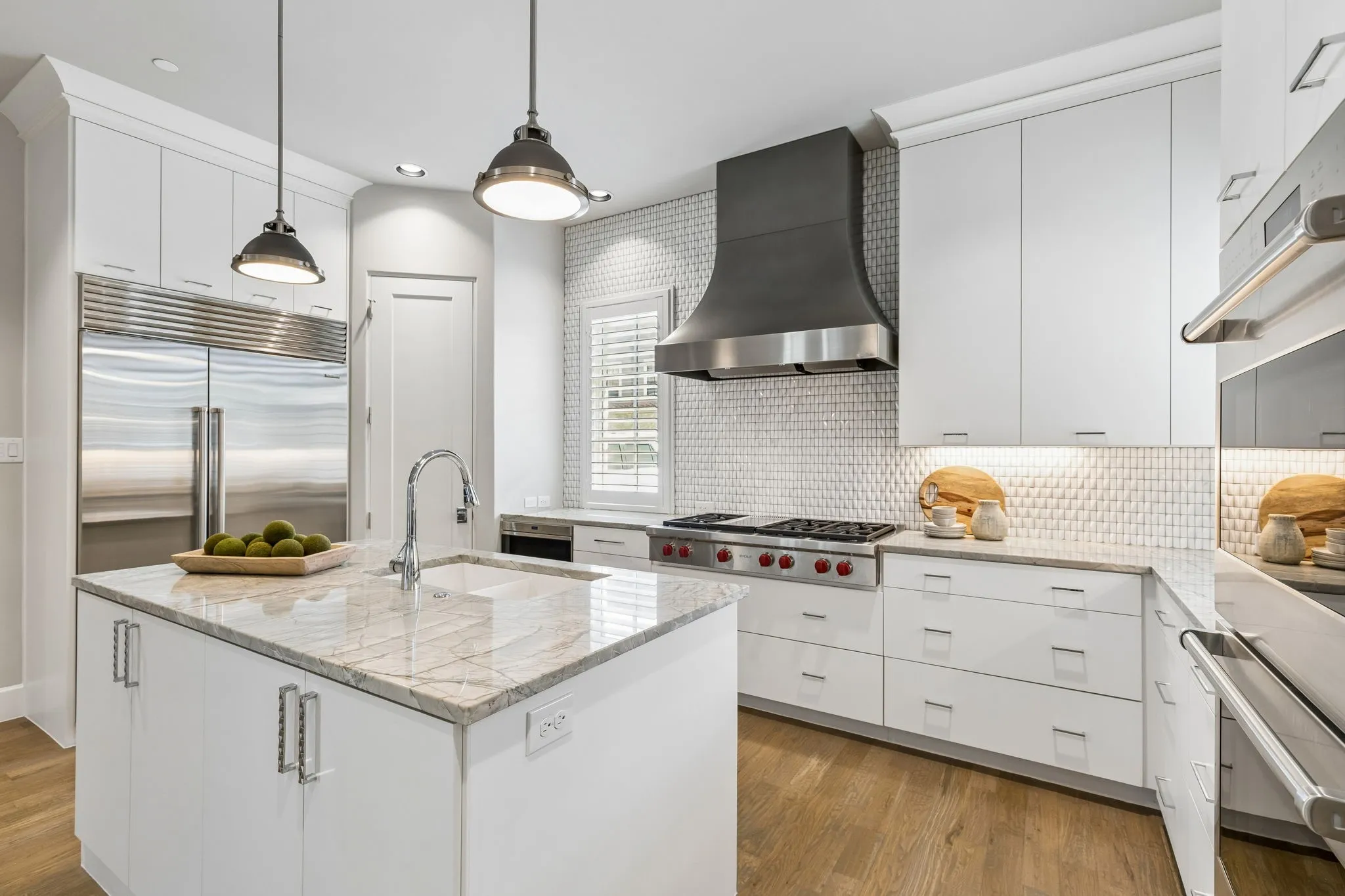 Single Family Residence For Sale in Tarrant County , 9 Catalonia Drive, Westlake, Texas 76262, 3 Bedroom, 4 Bathroom, 2 Garage spaces, 2,850 Sqft, built in 2019, mls#21365224, Real Estate Agent in Westlake, Homes For Sale in Tarrant county, Homes For Sale in Westlake, Realtor in Westlake Texas, Real Estate Brokerage Independent Realty Texas, Luminita Cordes Realtor