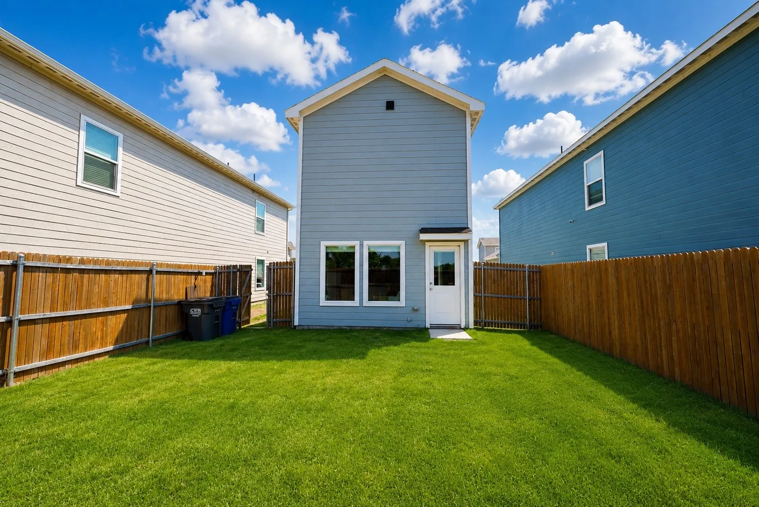 Single Family Residence For Rent in Collin County , 6208 Sanderling Street, Princeton, Texas 75407, 3 Bedroom, 3 Bathroom, 1 Garage spaces, 1,213 Sqft, built in 2024, mls#21368256, Real Estate Agent in Princeton, Homes For Rent in Collin county, Homes For Rent in Princeton, Realtor in Princeton Texas, Real Estate Brokerage Independent Realty Texas, Luminita Cordes Realtor