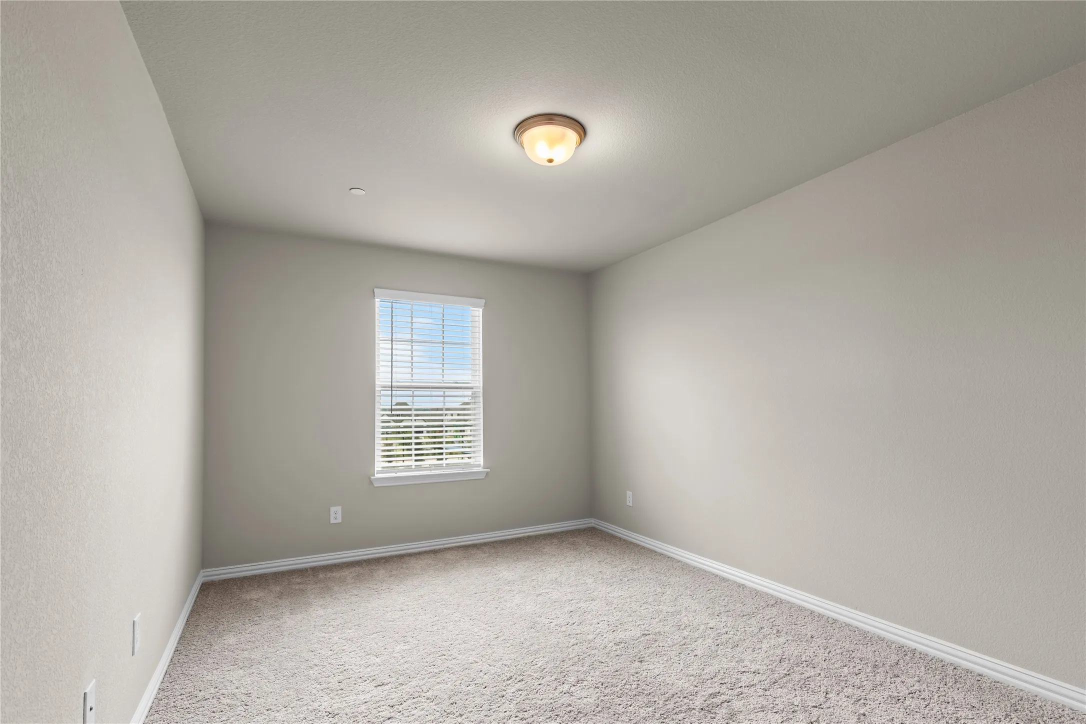 Townhouse For Sale in Grayson County , 1229 Morgan Drive, Sherman, Texas 75090, 3 Bedroom, 3 Bathroom, 2 Garage spaces, 1,722 Sqft, built in 2023, mls#21370867, Real Estate Agent in Sherman, Homes For Sale in Grayson county, Homes For Sale in Sherman, Realtor in Sherman Texas, Real Estate Brokerage Independent Realty Texas, Luminita Cordes Realtor