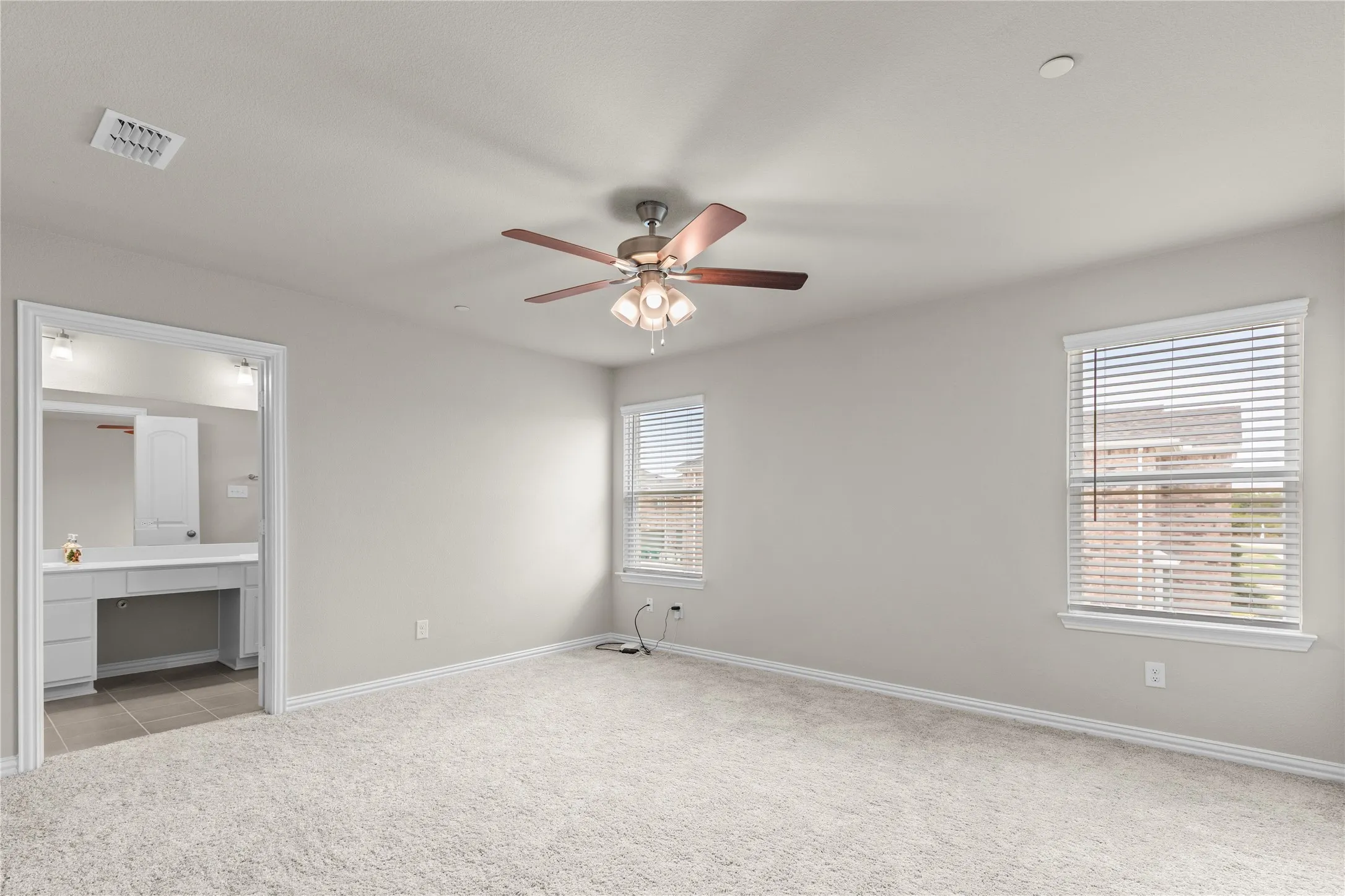 Townhouse For Sale in Grayson County , 1229 Morgan Drive, Sherman, Texas 75090, 3 Bedroom, 3 Bathroom, 2 Garage spaces, 1,722 Sqft, built in 2023, mls#21370867, Real Estate Agent in Sherman, Homes For Sale in Grayson county, Homes For Sale in Sherman, Realtor in Sherman Texas, Real Estate Brokerage Independent Realty Texas, Luminita Cordes Realtor