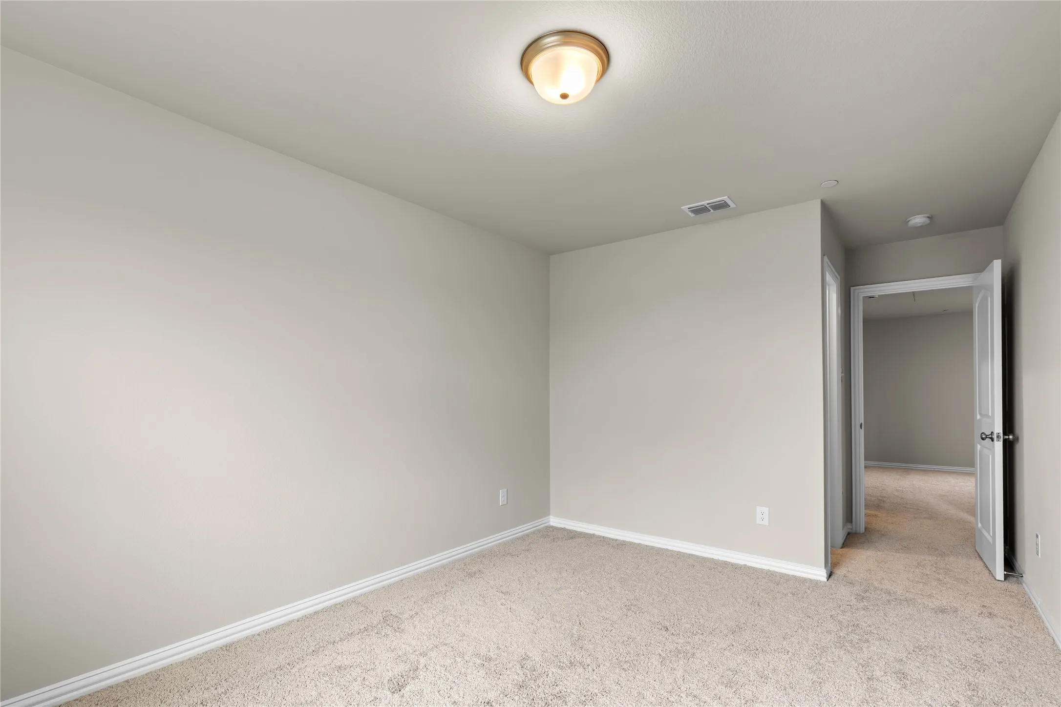 Townhouse For Sale in Grayson County , 1229 Morgan Drive, Sherman, Texas 75090, 3 Bedroom, 3 Bathroom, 2 Garage spaces, 1,722 Sqft, built in 2023, mls#21370867, Real Estate Agent in Sherman, Homes For Sale in Grayson county, Homes For Sale in Sherman, Realtor in Sherman Texas, Real Estate Brokerage Independent Realty Texas, Luminita Cordes Realtor