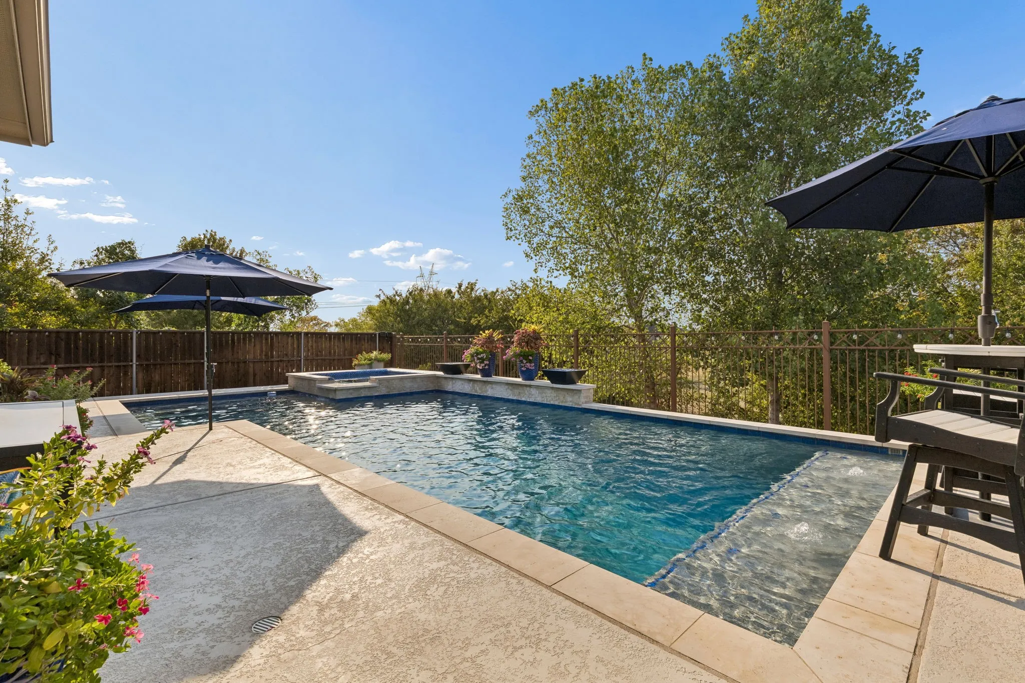 Single Family Residence For Sale in Denton County , 6204 Prairie Brush Trail, Northlake, Texas 76226, 5 Bedroom, 6 Bathroom, 3 Garage spaces, 3,966 Sqft, built in 2017, mls#21366074, Real Estate Agent in Northlake, Homes For Sale in Denton county, Homes For Sale in Northlake, Realtor in Northlake Texas, Real Estate Brokerage Independent Realty Texas, Luminita Cordes Realtor