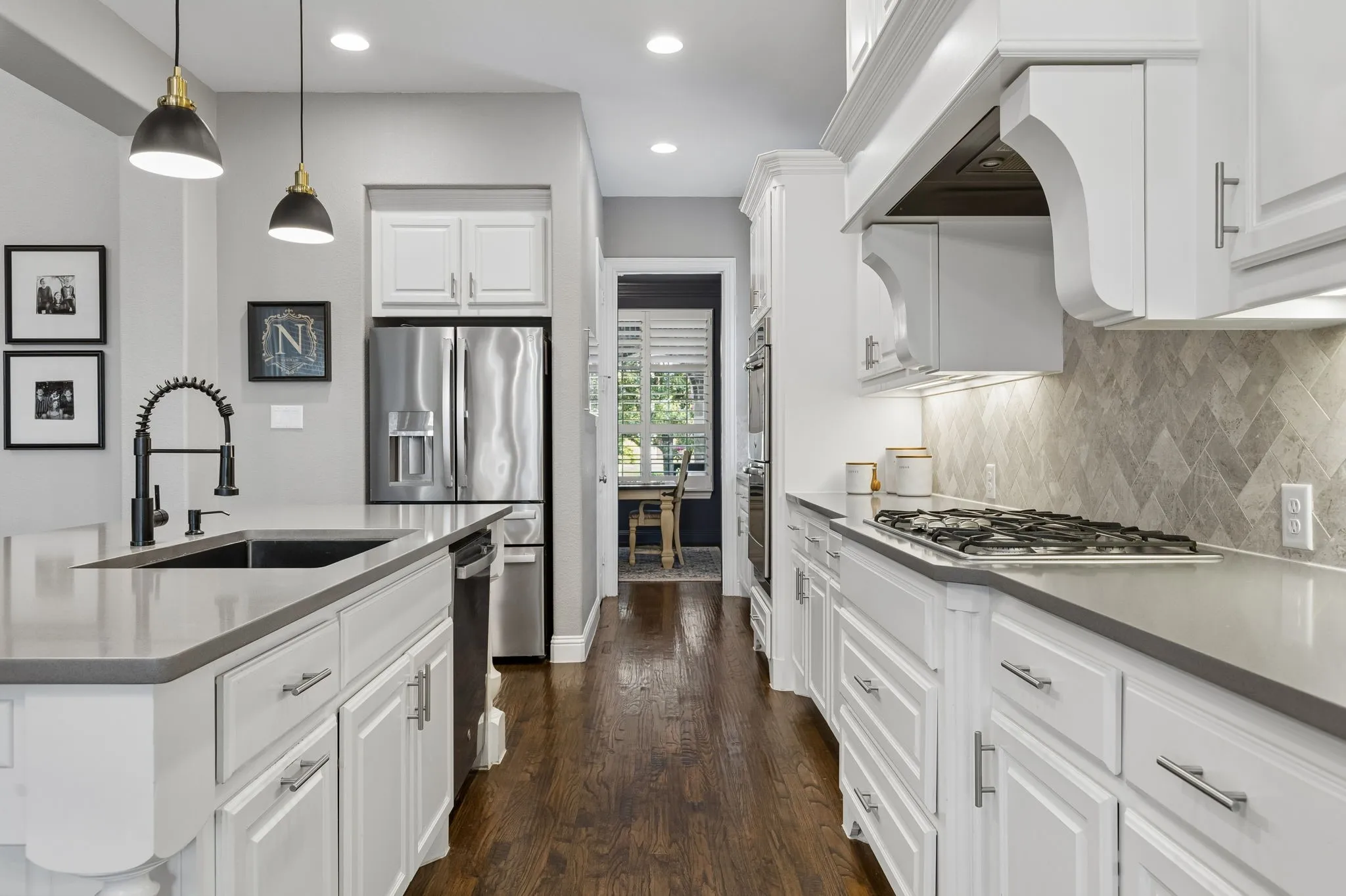 Single Family Residence For Sale in Denton County , 6204 Prairie Brush Trail, Northlake, Texas 76226, 5 Bedroom, 6 Bathroom, 3 Garage spaces, 3,966 Sqft, built in 2017, mls#21366074, Real Estate Agent in Northlake, Homes For Sale in Denton county, Homes For Sale in Northlake, Realtor in Northlake Texas, Real Estate Brokerage Independent Realty Texas, Luminita Cordes Realtor