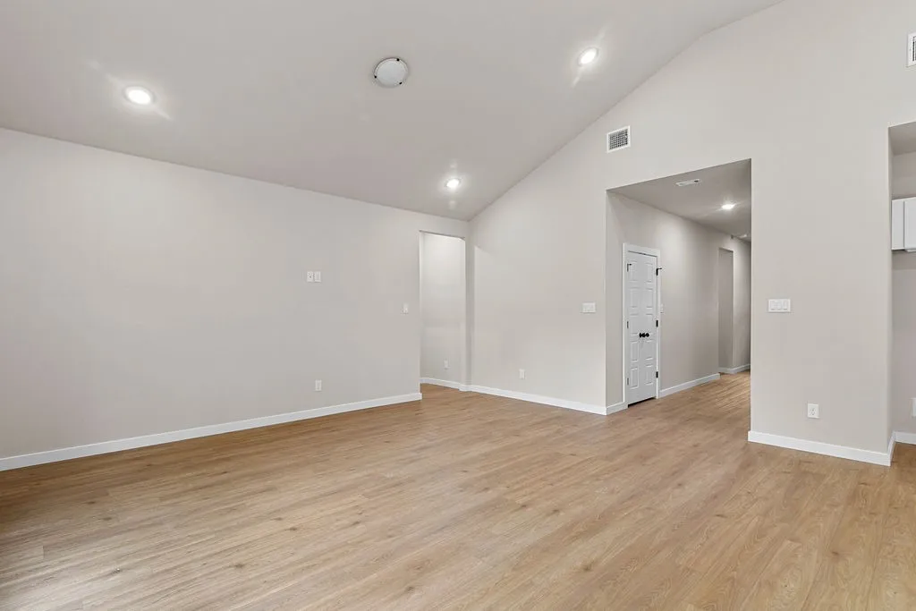 Single Family Residence For Sale in Tarrant County , 2711 Finley Street, Fort Worth, Texas 76111, 4 Bedroom, 2 Bathroom, 2 Garage spaces, 1,660 Sqft, built in 2026, mls#21370879, Real Estate Agent in Fort Worth, Homes For Sale in Tarrant county, Homes For Sale in Fort Worth, Realtor in Fort Worth Texas, Real Estate Brokerage Independent Realty Texas, Luminita Cordes Realtor