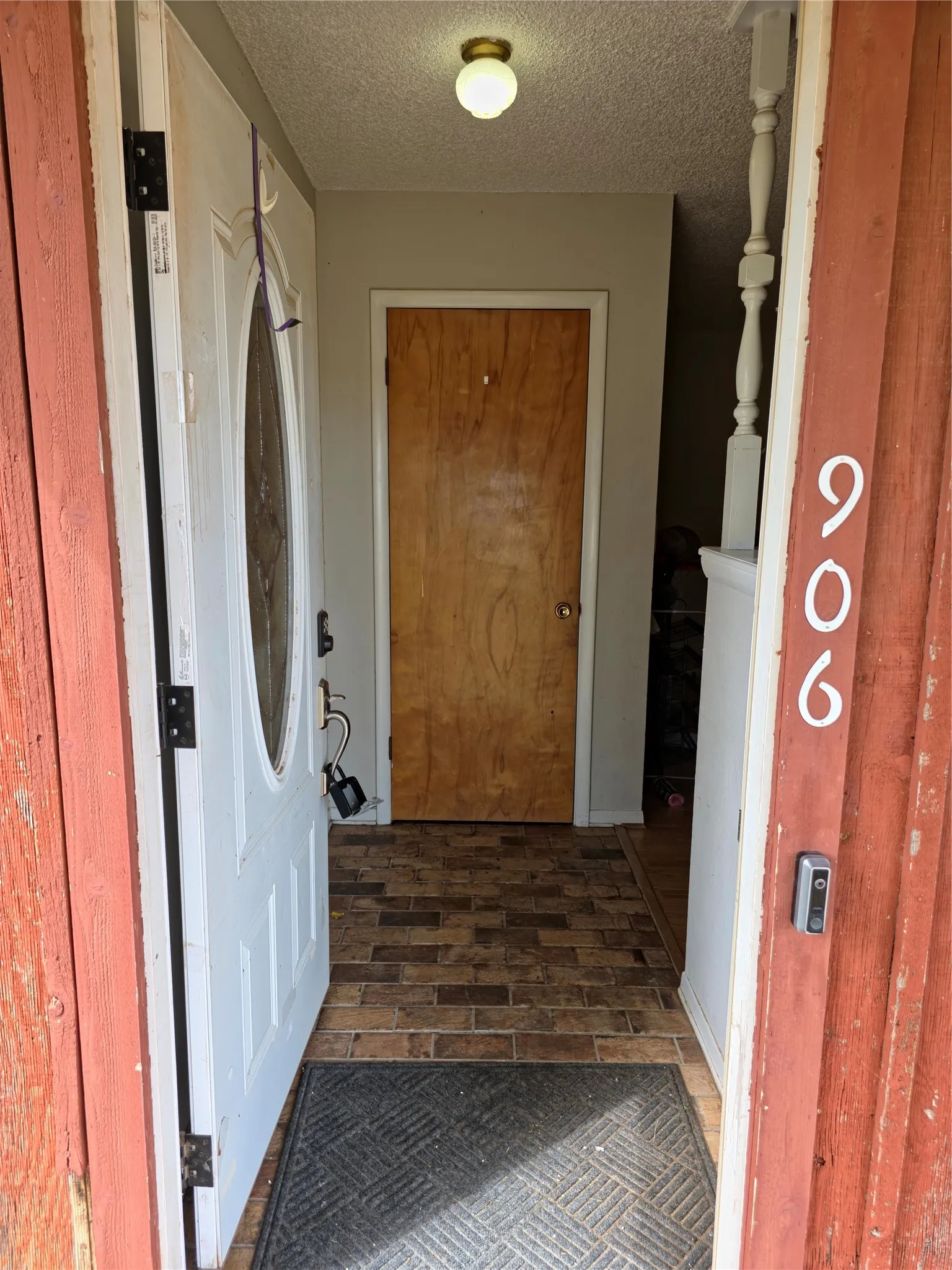Single Family Residence For Sale in Hardeman County , 906 W 13th Street, Quanah, Texas 79252, 3 Bedroom, 1 Bathroom, Garage spaces, 1,247 Sqft, built in 1945, mls#21370885, Real Estate Agent in Quanah, Homes For Sale in Hardeman county, Homes For Sale in Quanah, Realtor in Quanah Texas, Real Estate Brokerage Independent Realty Texas, Luminita Cordes Realtor