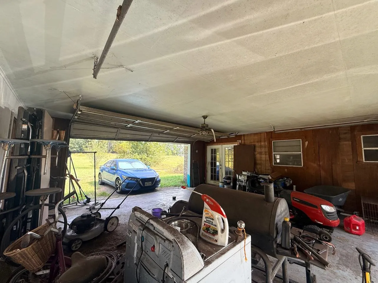 Single Family Residence For Sale in Sabine (TX) County , 1195 US Highway 96 N, Pineland, Texas 75968, 3 Bedroom, 2 Bathroom, 2 Garage spaces, 1,400 Sqft, built in 1968, mls#21370138, Real Estate Agent in Pineland, Homes For Sale in Sabine (TX) county, Homes For Sale in Pineland, Realtor in Pineland Texas, Real Estate Brokerage Independent Realty Texas, Luminita Cordes Realtor