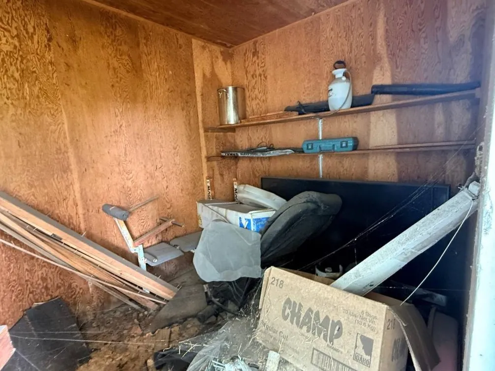 Single Family Residence For Sale in Sabine (TX) County , 1195 US Highway 96 N, Pineland, Texas 75968, 3 Bedroom, 2 Bathroom, 2 Garage spaces, 1,400 Sqft, built in 1968, mls#21370138, Real Estate Agent in Pineland, Homes For Sale in Sabine (TX) county, Homes For Sale in Pineland, Realtor in Pineland Texas, Real Estate Brokerage Independent Realty Texas, Luminita Cordes Realtor