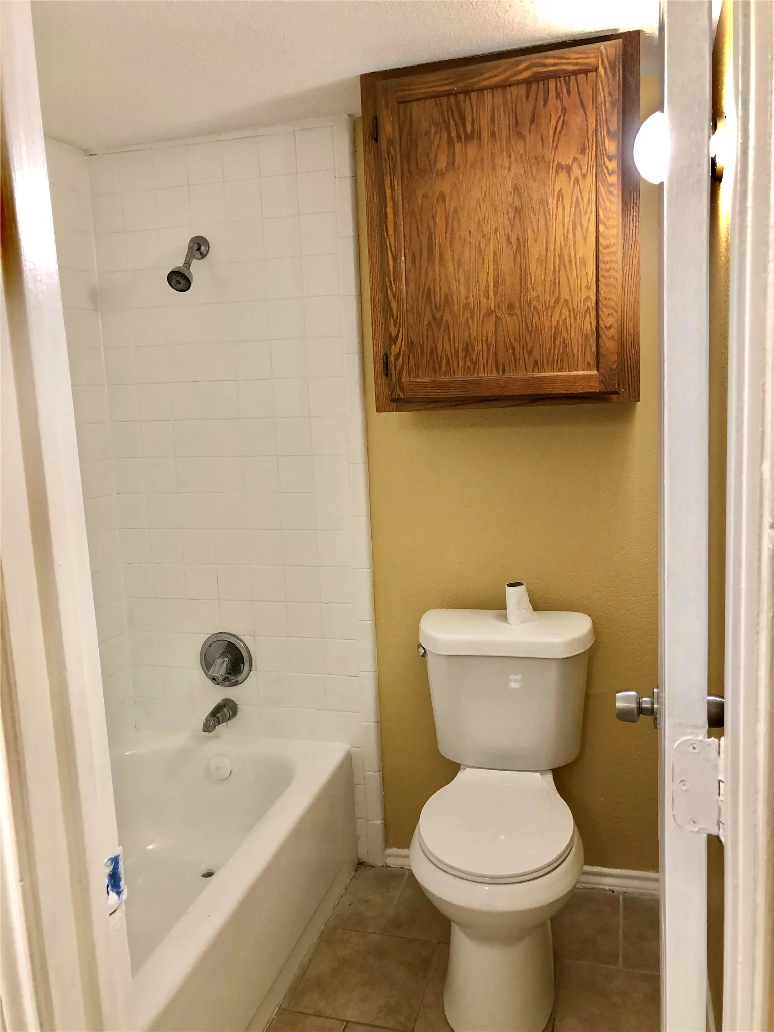Condominium For Rent in Dallas County , 9829 Walnut Street 207, Dallas, Texas 75243, 2 Bedroom, 1 Bathroom, Garage spaces, 931 Sqft, built in 2015, mls#21370806, Real Estate Agent in Dallas, Homes For Rent in Dallas county, Homes For Rent in Dallas, Realtor in Dallas Texas, Real Estate Brokerage Independent Realty Texas, Luminita Cordes Realtor