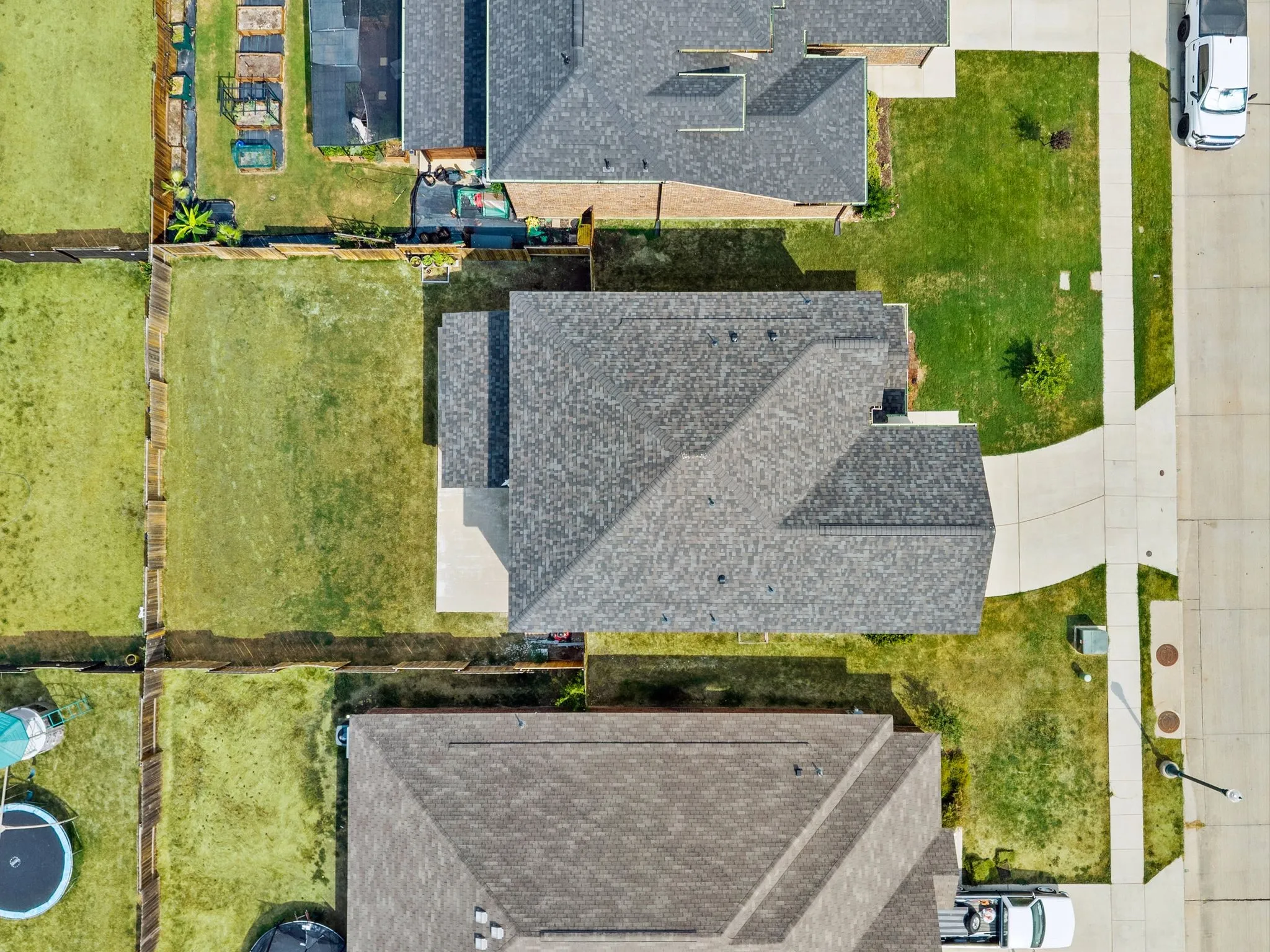 Single Family Residence For Sale in Denton County , 119 Magnolia Drive, Sanger, Texas 76266, 5 Bedroom, 3 Bathroom, 2 Garage spaces, 2,625 Sqft, built in 2020, mls#21345044, Real Estate Agent in Sanger, Homes For Sale in Denton county, Homes For Sale in Sanger, Realtor in Sanger Texas, Real Estate Brokerage Independent Realty Texas, Luminita Cordes Realtor