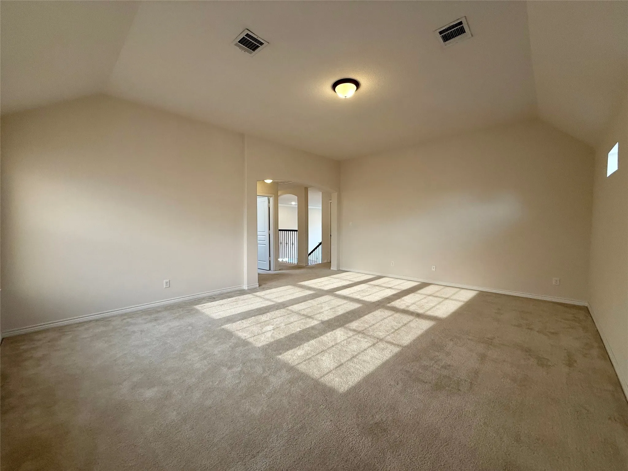 Single Family Residence For Rent in Tarrant County , 5021 Sunwood Circle, Fort Worth, Texas 76123, 4 Bedroom, 4 Bathroom, 2 Garage spaces, 3,060 Sqft, built in 2015, mls#21370606, Real Estate Agent in Fort Worth, Homes For Rent in Tarrant county, Homes For Rent in Fort Worth, Realtor in Fort Worth Texas, Real Estate Brokerage Independent Realty Texas, Luminita Cordes Realtor