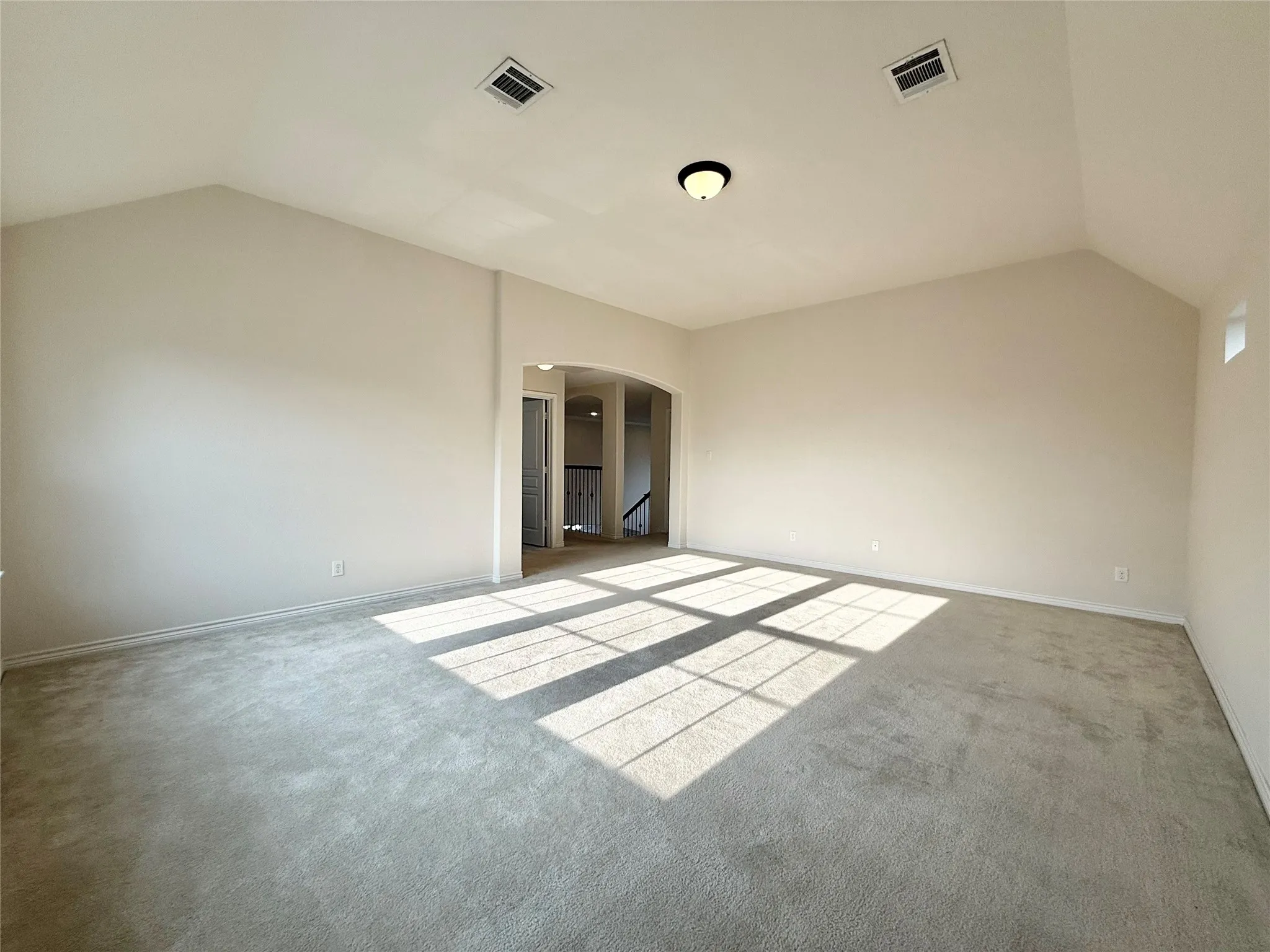 Single Family Residence For Rent in Tarrant County , 5021 Sunwood Circle, Fort Worth, Texas 76123, 4 Bedroom, 4 Bathroom, 2 Garage spaces, 3,060 Sqft, built in 2015, mls#21370606, Real Estate Agent in Fort Worth, Homes For Rent in Tarrant county, Homes For Rent in Fort Worth, Realtor in Fort Worth Texas, Real Estate Brokerage Independent Realty Texas, Luminita Cordes Realtor