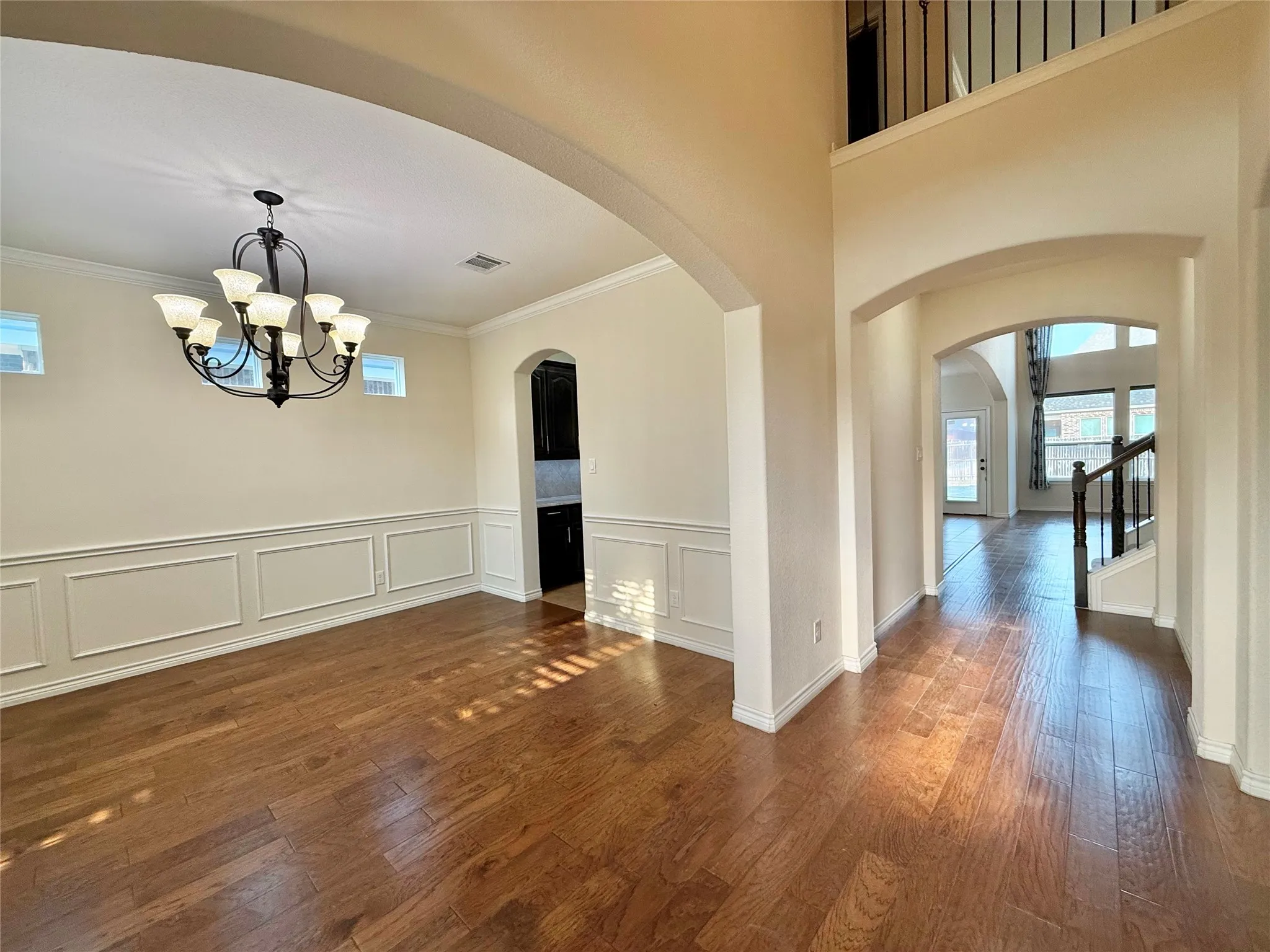Single Family Residence For Rent in Tarrant County , 5021 Sunwood Circle, Fort Worth, Texas 76123, 4 Bedroom, 4 Bathroom, 2 Garage spaces, 3,060 Sqft, built in 2015, mls#21370606, Real Estate Agent in Fort Worth, Homes For Rent in Tarrant county, Homes For Rent in Fort Worth, Realtor in Fort Worth Texas, Real Estate Brokerage Independent Realty Texas, Luminita Cordes Realtor