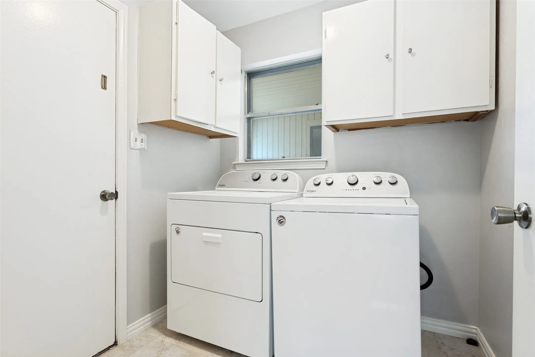 Single Family Residence For Sale in Dallas County , 2629 Montclair Lane, Mesquite, Texas 75150, 4 Bedroom, 2 Bathroom, 2 Garage spaces, 2,062 Sqft, built in 1974, mls#21232635, Real Estate Agent in Mesquite, Homes For Sale in Dallas county, Homes For Sale in Mesquite, Realtor in Mesquite Texas, Real Estate Brokerage Independent Realty Texas, Luminita Cordes Realtor