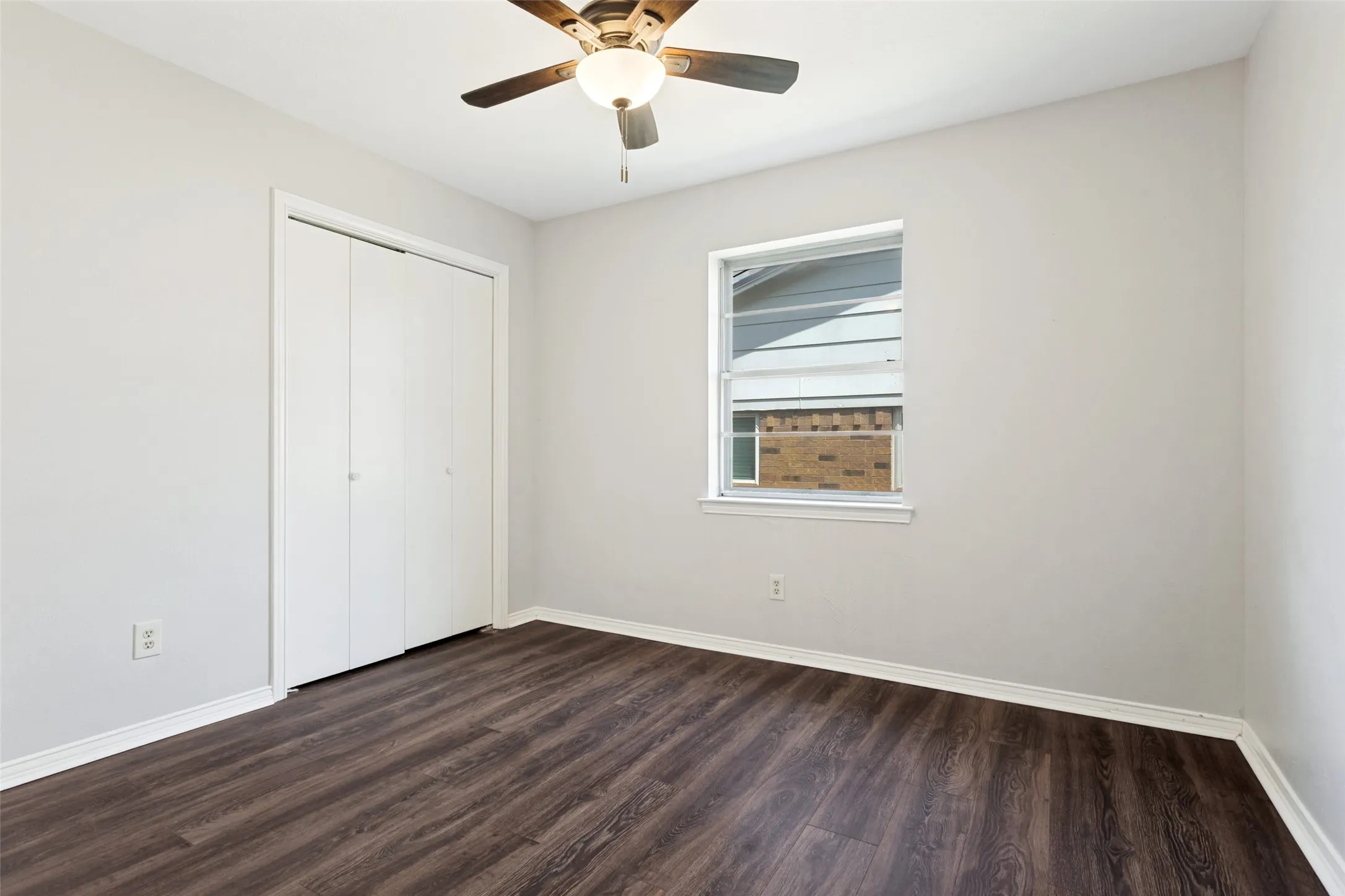 Single Family Residence For Sale in Dallas County , 2629 Montclair Lane, Mesquite, Texas 75150, 4 Bedroom, 2 Bathroom, 2 Garage spaces, 2,062 Sqft, built in 1974, mls#21232635, Real Estate Agent in Mesquite, Homes For Sale in Dallas county, Homes For Sale in Mesquite, Realtor in Mesquite Texas, Real Estate Brokerage Independent Realty Texas, Luminita Cordes Realtor