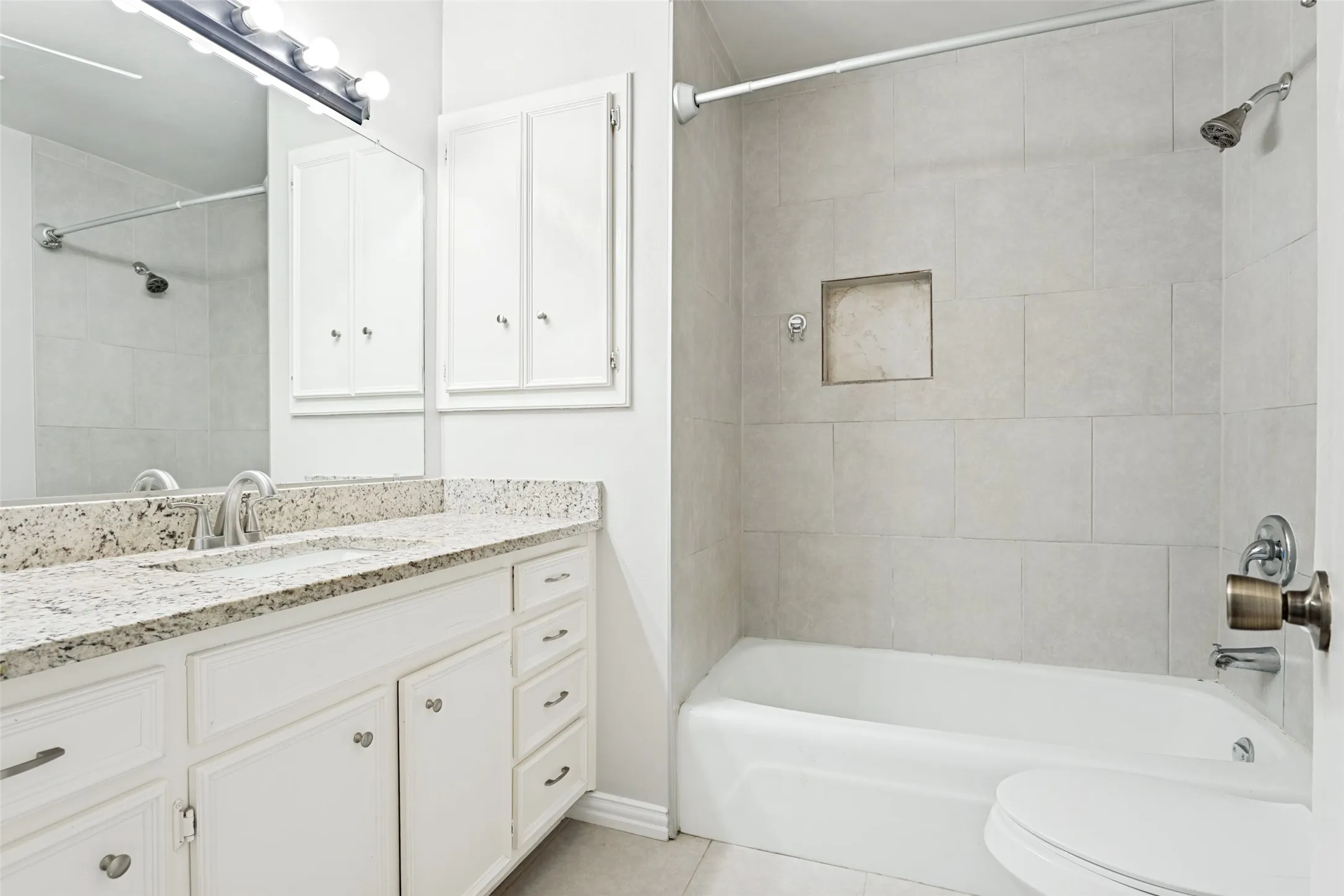Single Family Residence For Sale in Dallas County , 2629 Montclair Lane, Mesquite, Texas 75150, 4 Bedroom, 2 Bathroom, 2 Garage spaces, 2,062 Sqft, built in 1974, mls#21232635, Real Estate Agent in Mesquite, Homes For Sale in Dallas county, Homes For Sale in Mesquite, Realtor in Mesquite Texas, Real Estate Brokerage Independent Realty Texas, Luminita Cordes Realtor