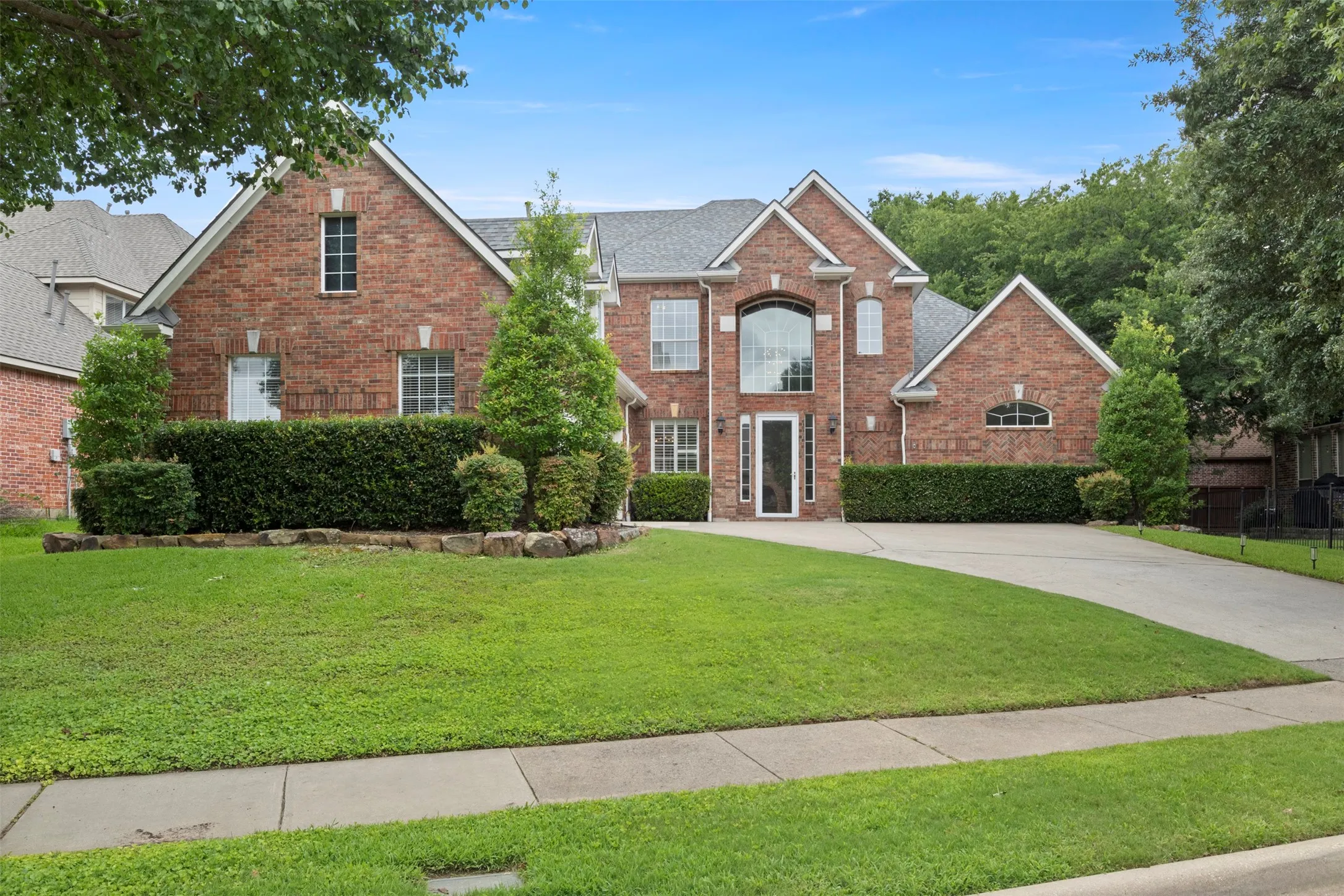 Single Family Residence For Rent in Collin County , 1207 Conroe Drive, Allen, Texas 75013, 5 Bedroom, 4 Bathroom, 3 Garage spaces, 3,765 Sqft, built in 1999, mls#21370877, Real Estate Agent in Allen, Homes For Rent in Collin county, Homes For Rent in Allen, Realtor in Allen Texas, Real Estate Brokerage Independent Realty Texas, Luminita Cordes Realtor