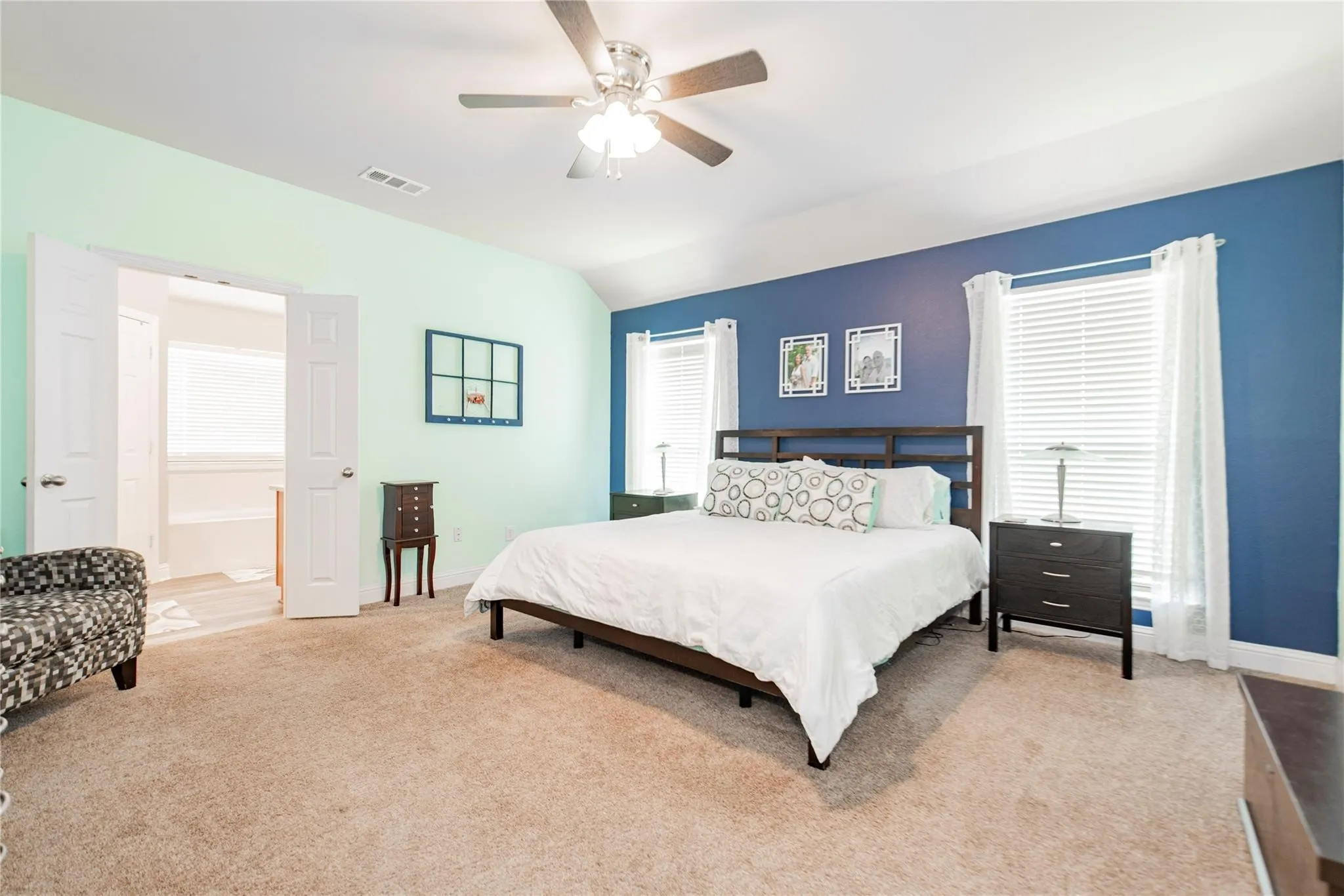 Single Family Residence For Sale in Rockwall County , 245 Mckinley Lane, Royse City, Texas 75189, 4 Bedroom, 2 Bathroom, 2 Garage spaces, 2,425 Sqft, built in 2007, mls#21370909, Real Estate Agent in Royse City, Homes For Sale in Rockwall county, Homes For Sale in Royse City, Realtor in Royse City Texas, Real Estate Brokerage Independent Realty Texas, Luminita Cordes Realtor