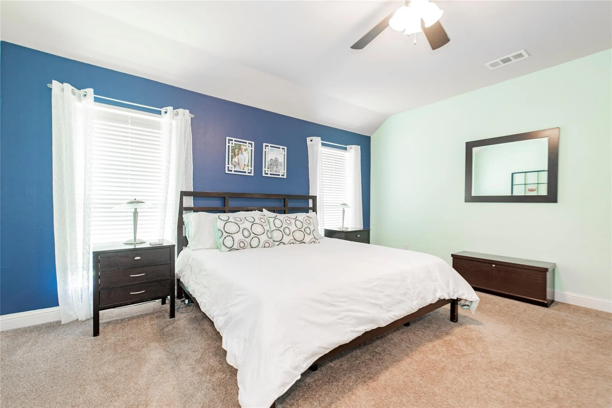 Single Family Residence For Sale in Rockwall County , 245 Mckinley Lane, Royse City, Texas 75189, 4 Bedroom, 2 Bathroom, 2 Garage spaces, 2,425 Sqft, built in 2007, mls#21370909, Real Estate Agent in Royse City, Homes For Sale in Rockwall county, Homes For Sale in Royse City, Realtor in Royse City Texas, Real Estate Brokerage Independent Realty Texas, Luminita Cordes Realtor