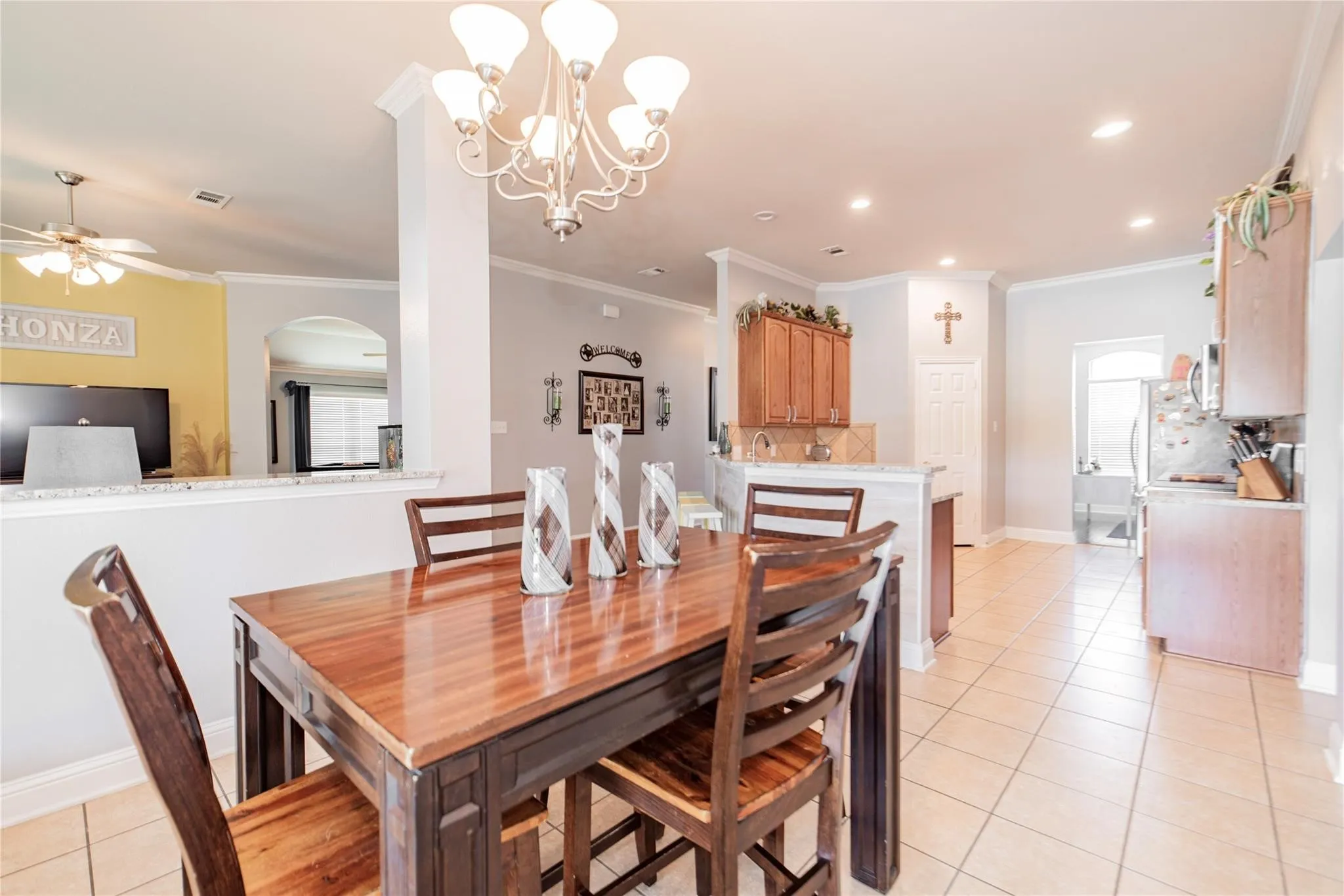 Single Family Residence For Sale in Rockwall County , 245 Mckinley Lane, Royse City, Texas 75189, 4 Bedroom, 2 Bathroom, 2 Garage spaces, 2,425 Sqft, built in 2007, mls#21370909, Real Estate Agent in Royse City, Homes For Sale in Rockwall county, Homes For Sale in Royse City, Realtor in Royse City Texas, Real Estate Brokerage Independent Realty Texas, Luminita Cordes Realtor