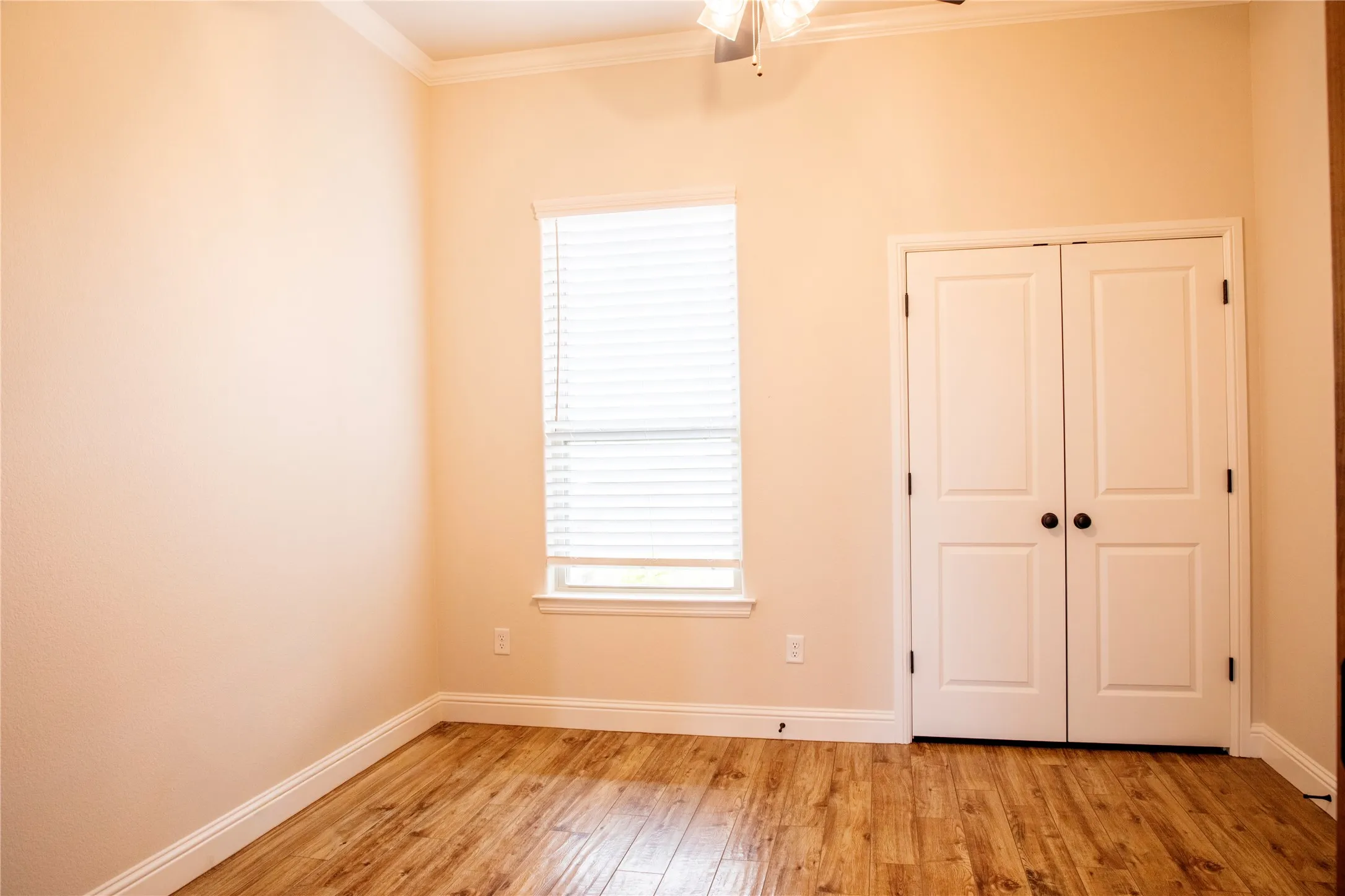 Single Family Residence For Sale in Parker County , 1045 Bermes Court, Brock, Texas 76087, 3 Bedroom, 2 Bathroom, 2 Garage spaces, 2,178 Sqft, built in 2024, mls#21364988, Real Estate Agent in Brock, Homes For Sale in Parker county, Homes For Sale in Brock, Realtor in Brock Texas, Real Estate Brokerage Independent Realty Texas, Luminita Cordes Realtor