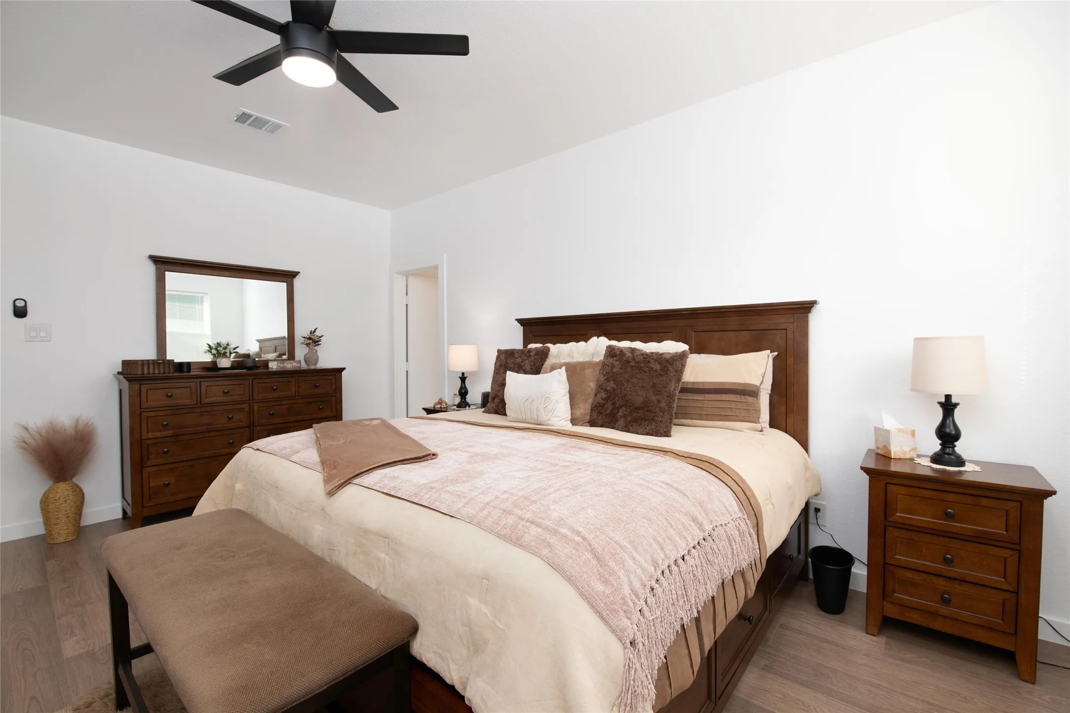 Single Family Residence For Sale in Wise County , 209 Lanai Drive, Runaway Bay, Texas 76426, 4 Bedroom, 2 Bathroom, 2 Garage spaces, 1,875 Sqft, built in 2025, mls#21370922, Real Estate Agent in Runaway Bay, Homes For Sale in Wise county, Homes For Sale in Runaway Bay, Realtor in Runaway Bay Texas, Real Estate Brokerage Independent Realty Texas, Luminita Cordes Realtor