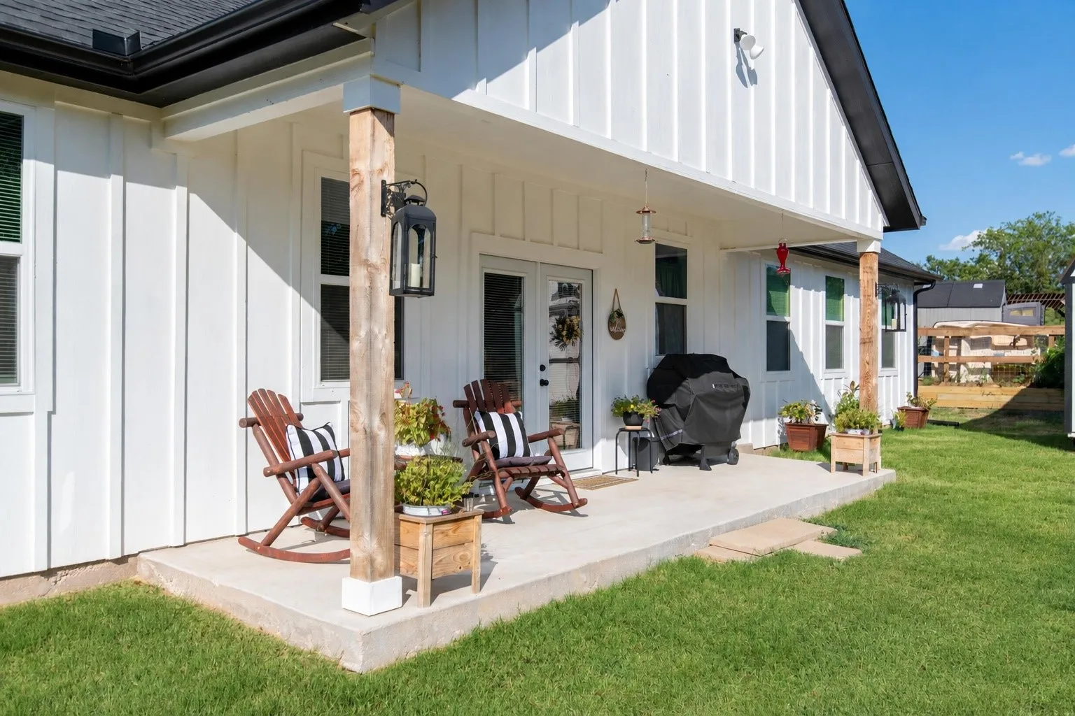 Single Family Residence For Sale in Wise County , 209 Lanai Drive, Runaway Bay, Texas 76426, 4 Bedroom, 2 Bathroom, 2 Garage spaces, 1,875 Sqft, built in 2025, mls#21370922, Real Estate Agent in Runaway Bay, Homes For Sale in Wise county, Homes For Sale in Runaway Bay, Realtor in Runaway Bay Texas, Real Estate Brokerage Independent Realty Texas, Luminita Cordes Realtor