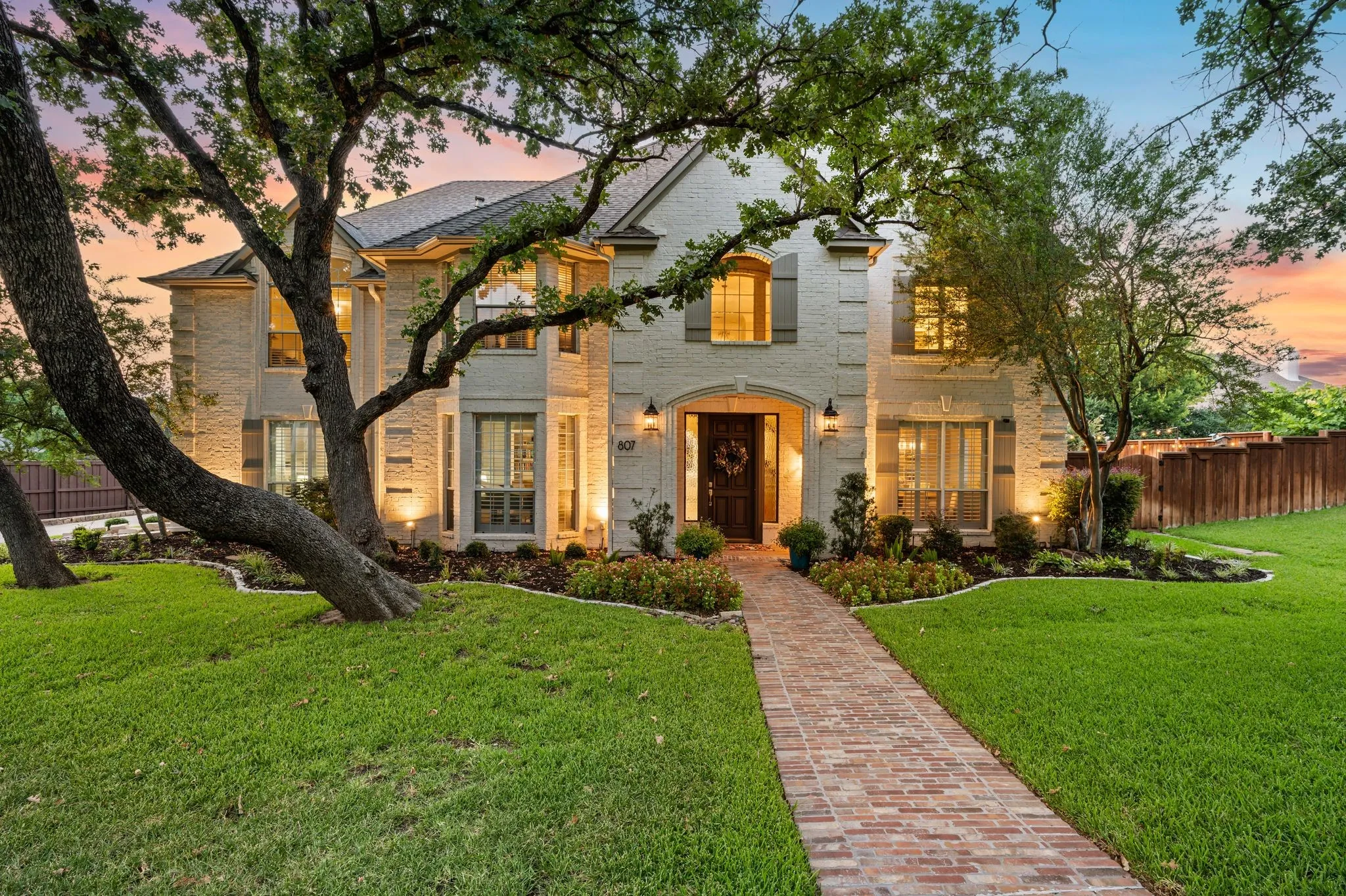 Single Family Residence For Sale in Tarrant County , 807 Timbercrest Court, Southlake, Texas 76092, 5 Bedroom, 6 Bathroom, 2 Garage spaces, 5,315 Sqft, built in 1990, mls#21370836, Real Estate Agent in Southlake, Homes For Sale in Tarrant county, Homes For Sale in Southlake, Realtor in Southlake Texas, Real Estate Brokerage Independent Realty Texas, Luminita Cordes Realtor