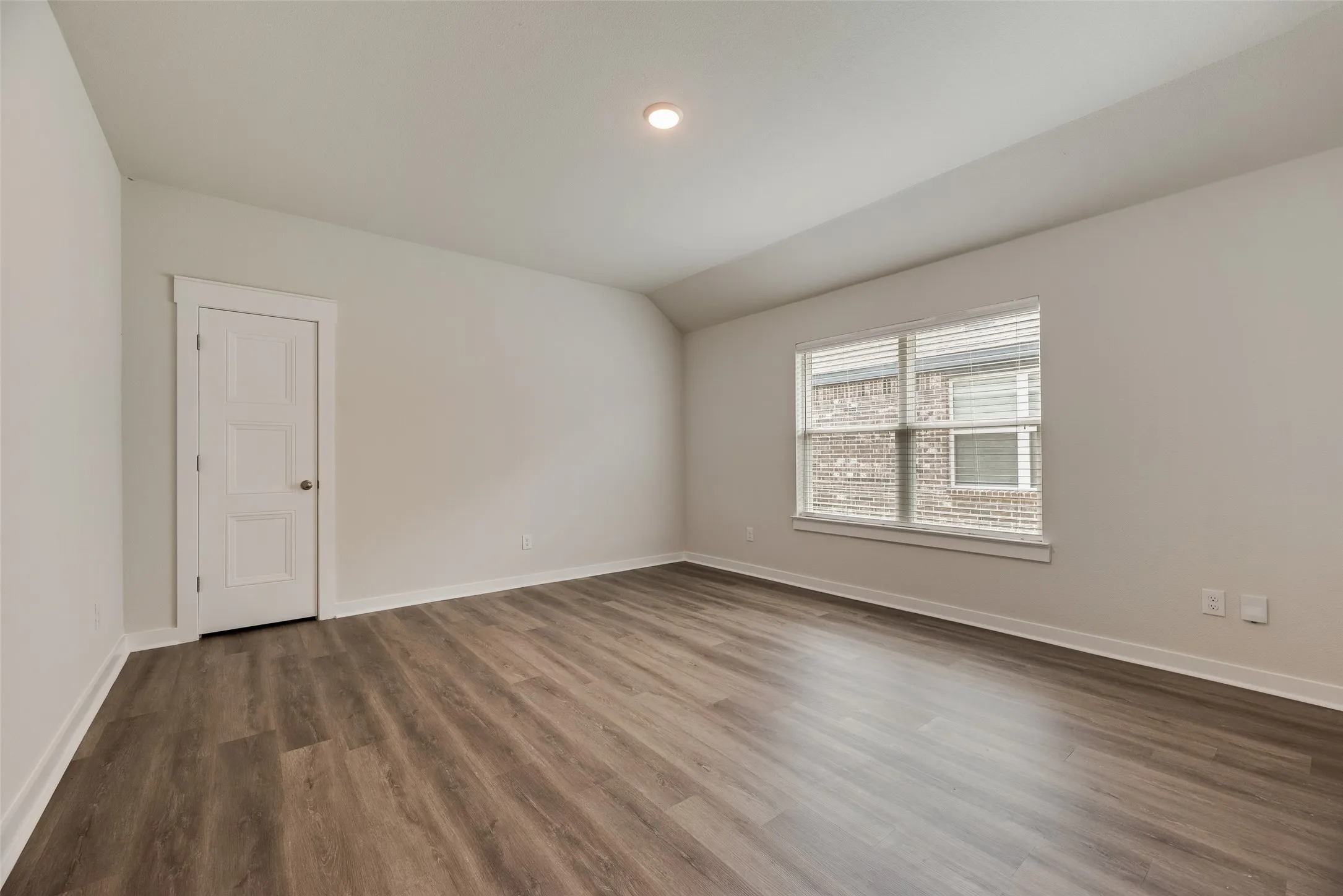 Single Family Residence For Sale in Collin County , 2850 Robertson Way, Royse City, Texas 75189, 5 Bedroom, 2 Bathroom, 2 Garage spaces, 2,148 Sqft, built in 2023, mls#21370894, Real Estate Agent in Royse City, Homes For Sale in Collin county, Homes For Sale in Royse City, Realtor in Royse City Texas, Real Estate Brokerage Independent Realty Texas, Luminita Cordes Realtor