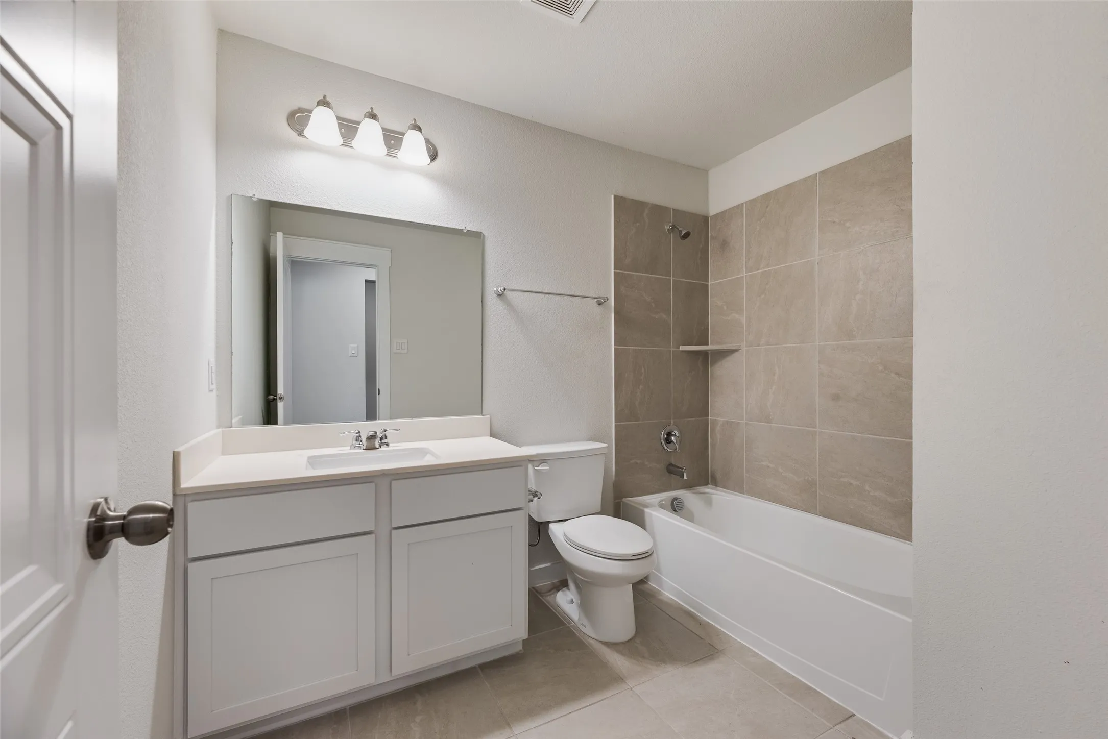 Single Family Residence For Sale in Collin County , 2850 Robertson Way, Royse City, Texas 75189, 5 Bedroom, 2 Bathroom, 2 Garage spaces, 2,148 Sqft, built in 2023, mls#21370894, Real Estate Agent in Royse City, Homes For Sale in Collin county, Homes For Sale in Royse City, Realtor in Royse City Texas, Real Estate Brokerage Independent Realty Texas, Luminita Cordes Realtor